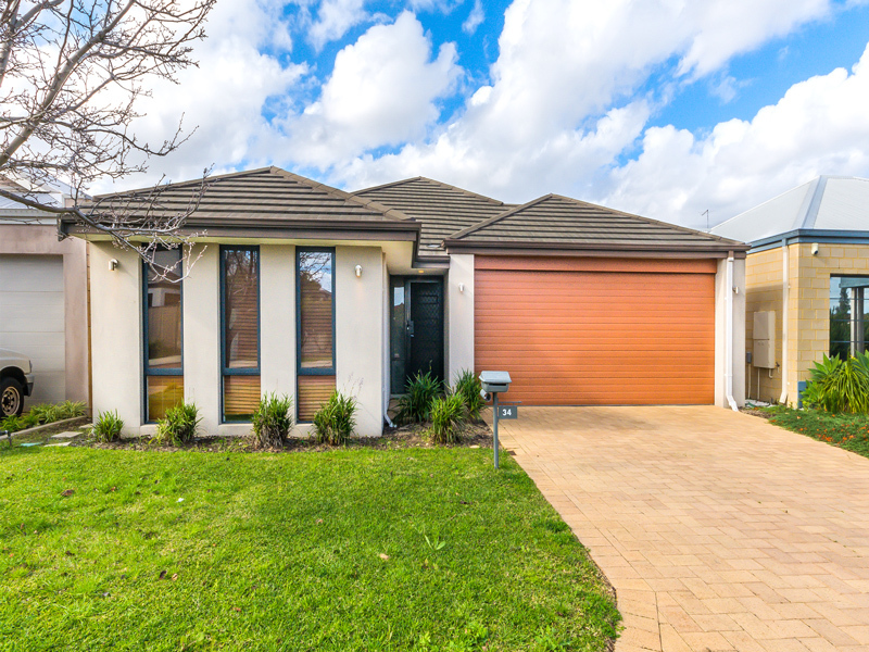 34 MacMillan Boulevard, Canning Vale WA 6155