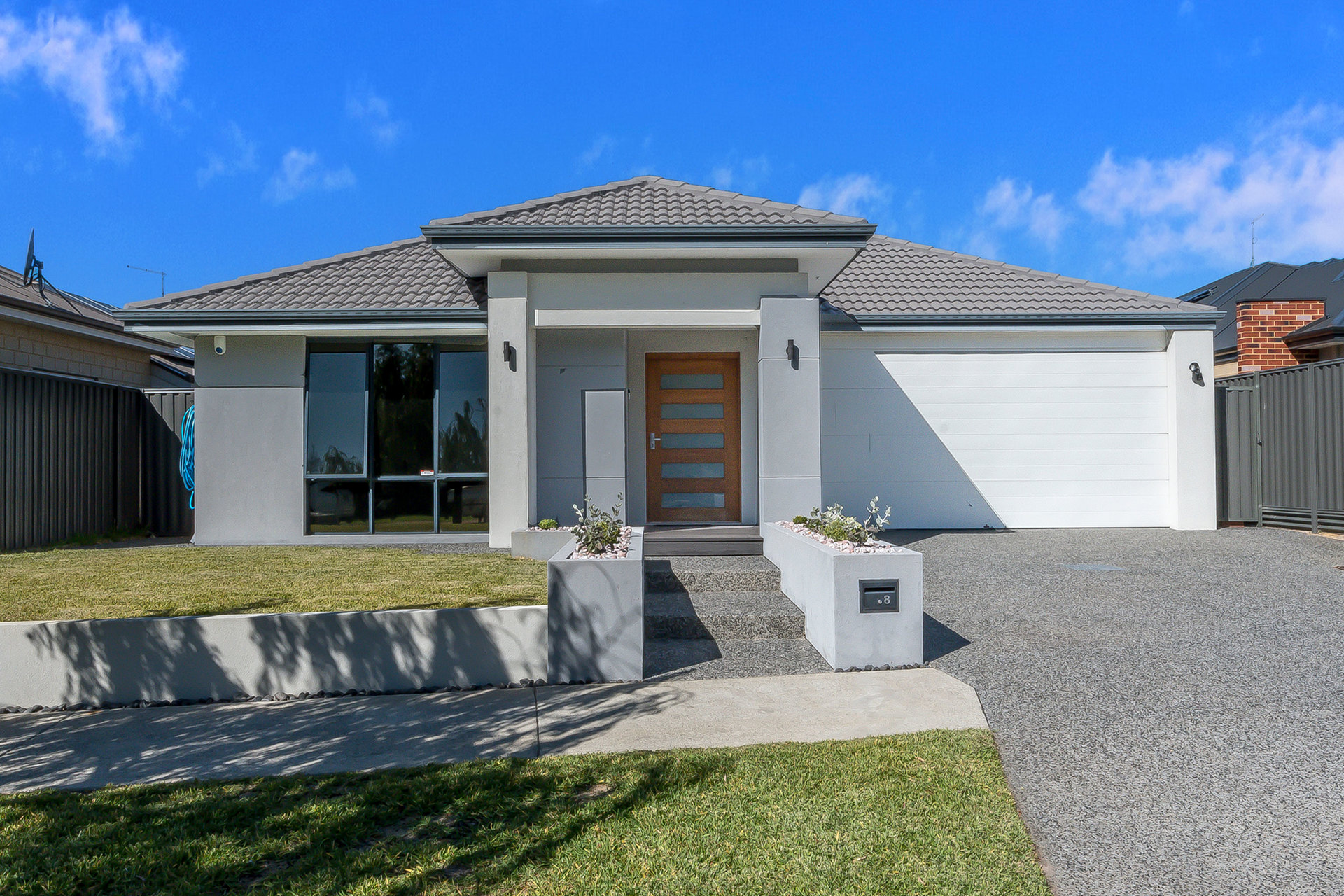 8 Wattledale Road, Haynes WA 6112