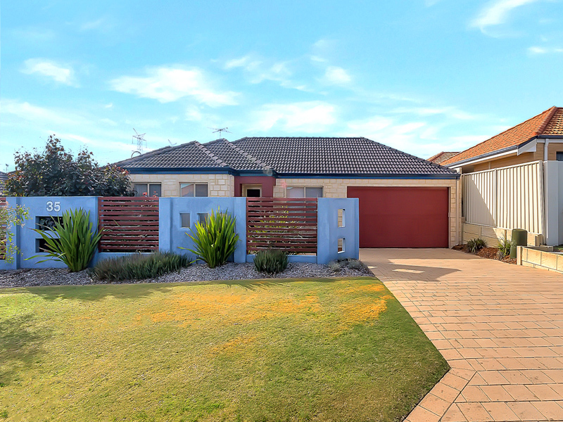 1/35 Barfield Road, Hammond Park WA 6164