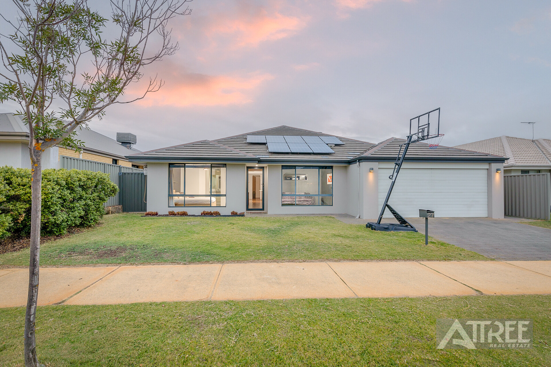 27 Cornforth Way, Piara Waters WA 6112