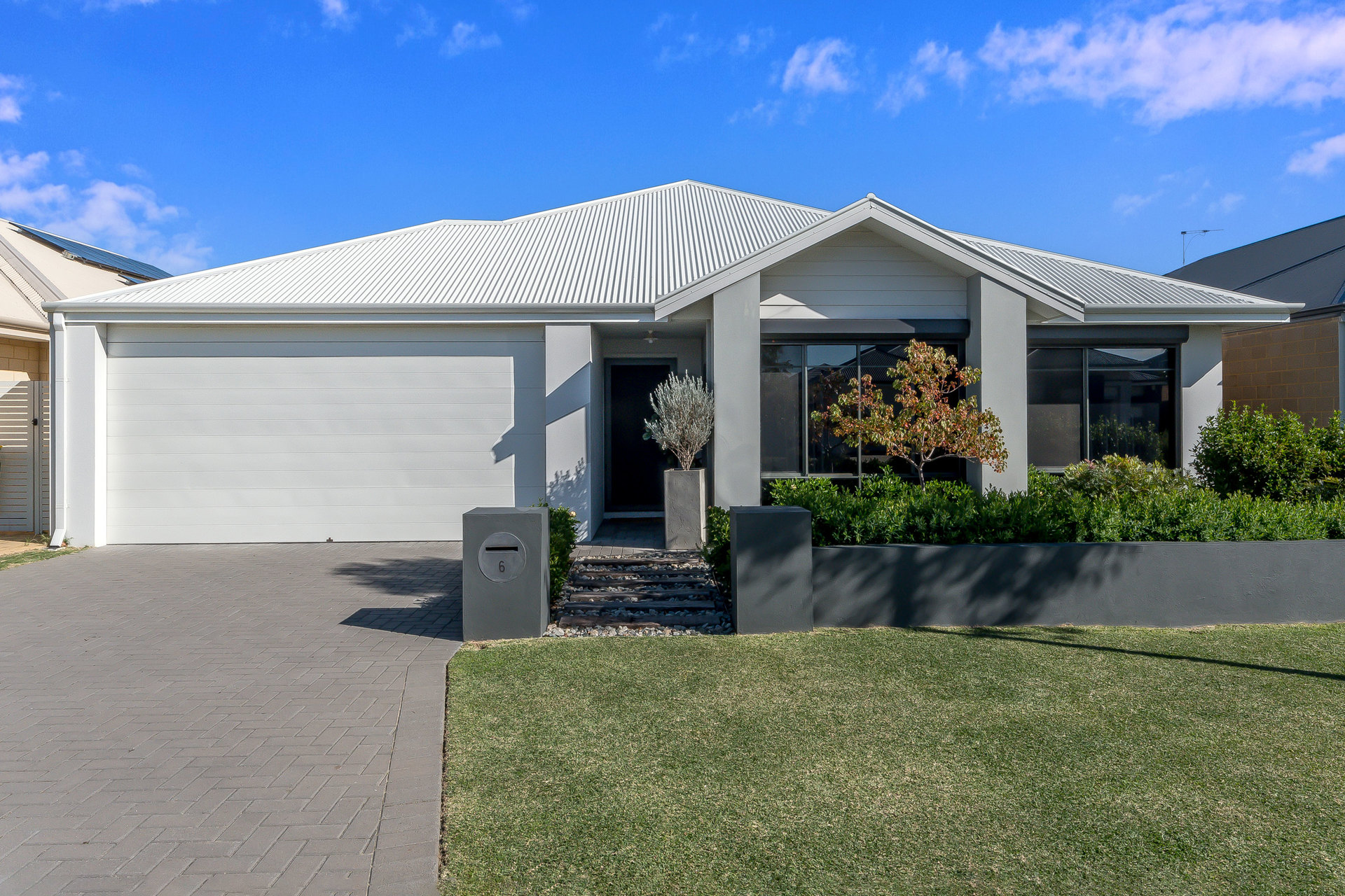 Listing image for 6 Koojan Street, Haynes  WA  6112
