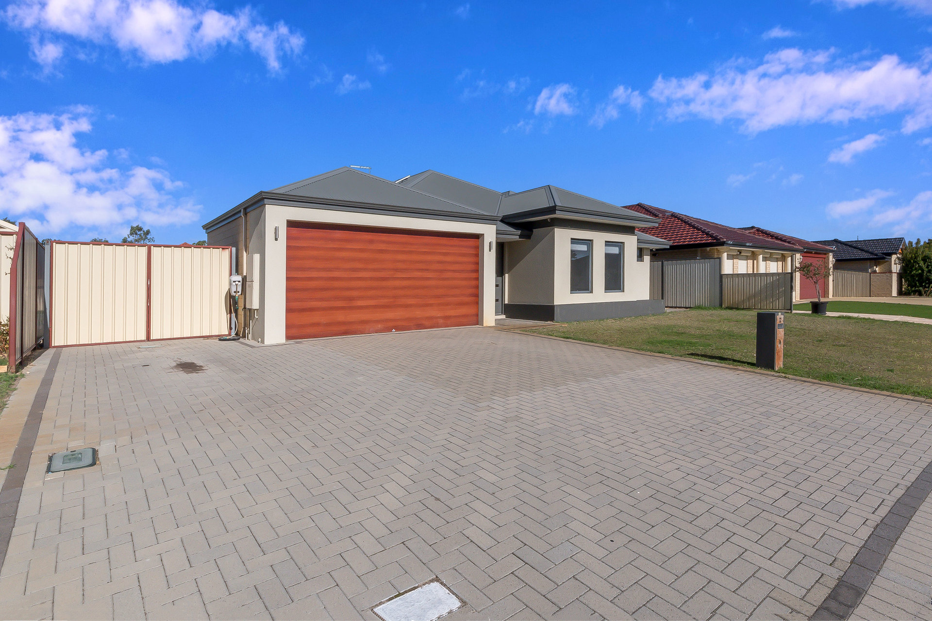 12 Clipper Parade, Canning Vale WA 6155