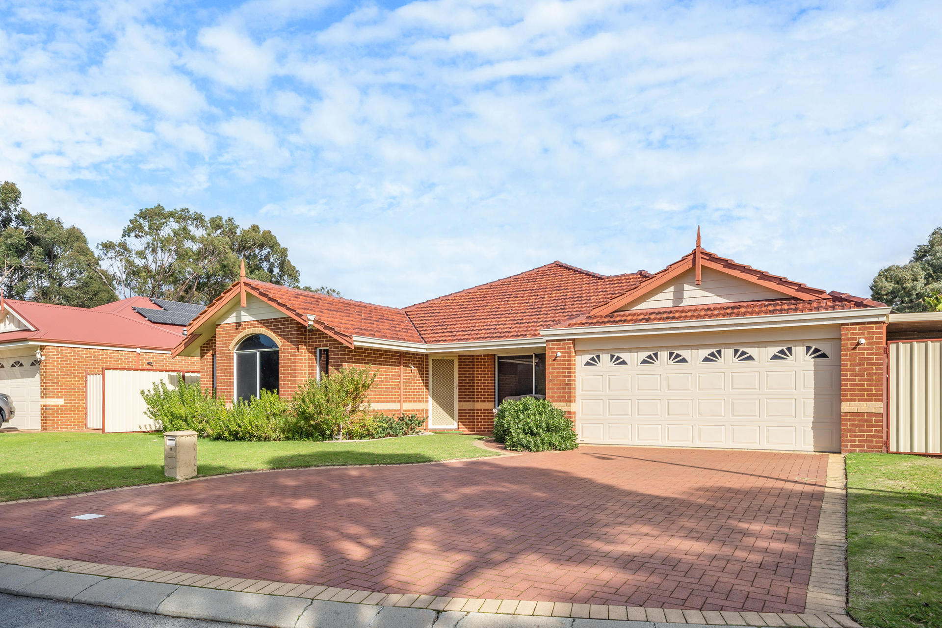 Listing image for 9 Viana Loop, Seville Grove  WA  6112