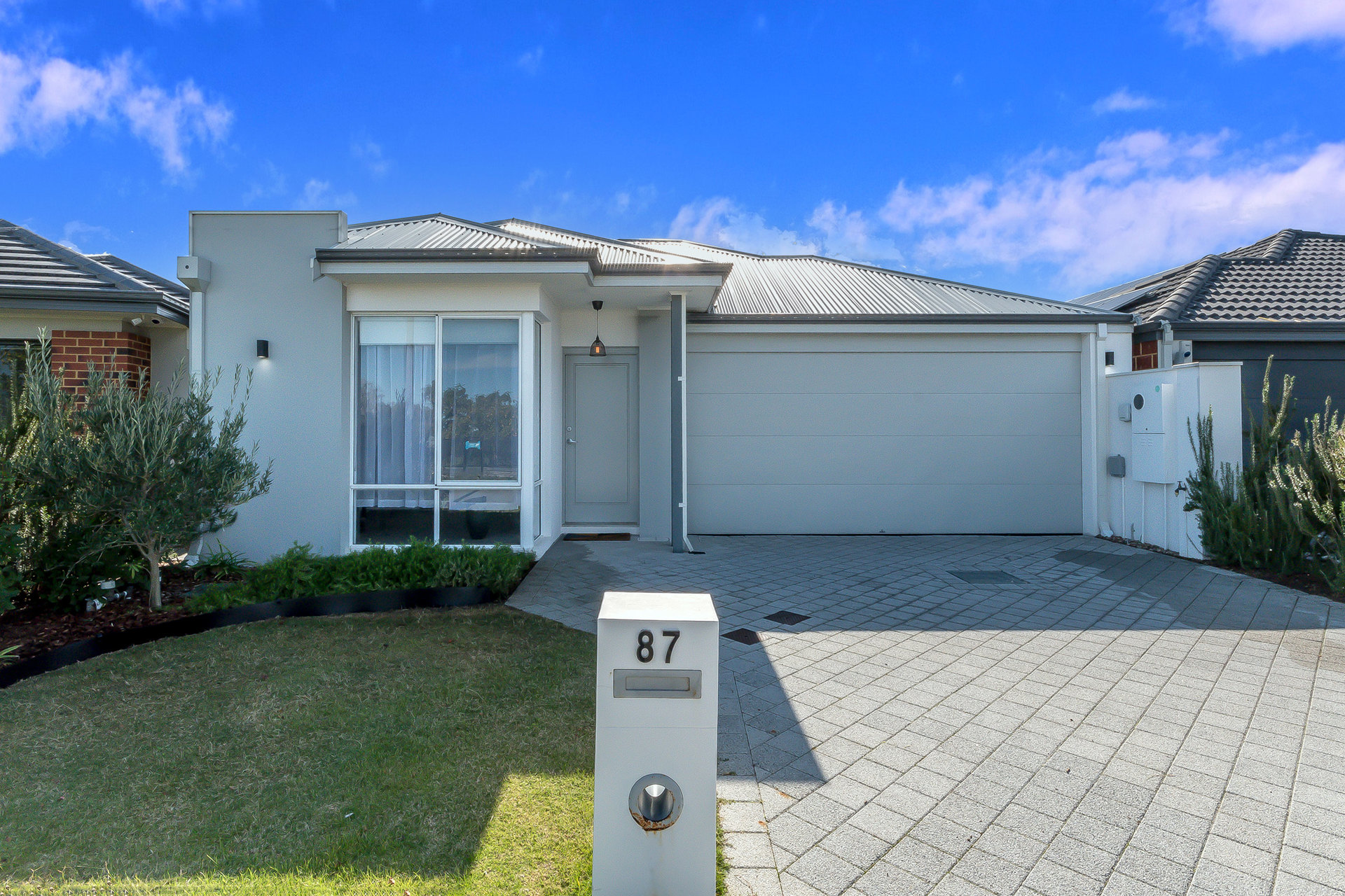 Listing image for 87 Macadamia Loop, Piara Waters  WA  6112