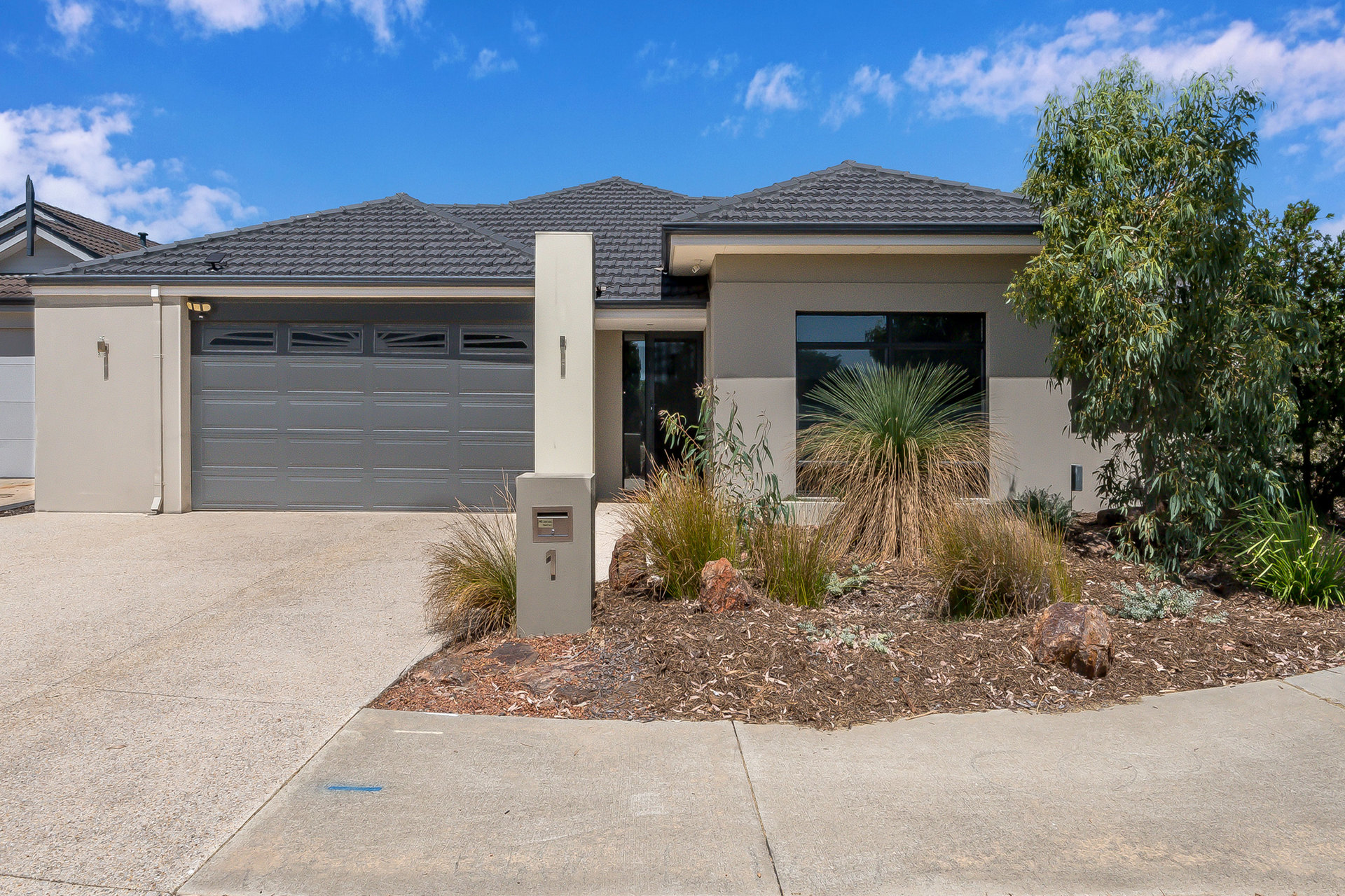 1 Carnaby Way, Harrisdale WA 6112