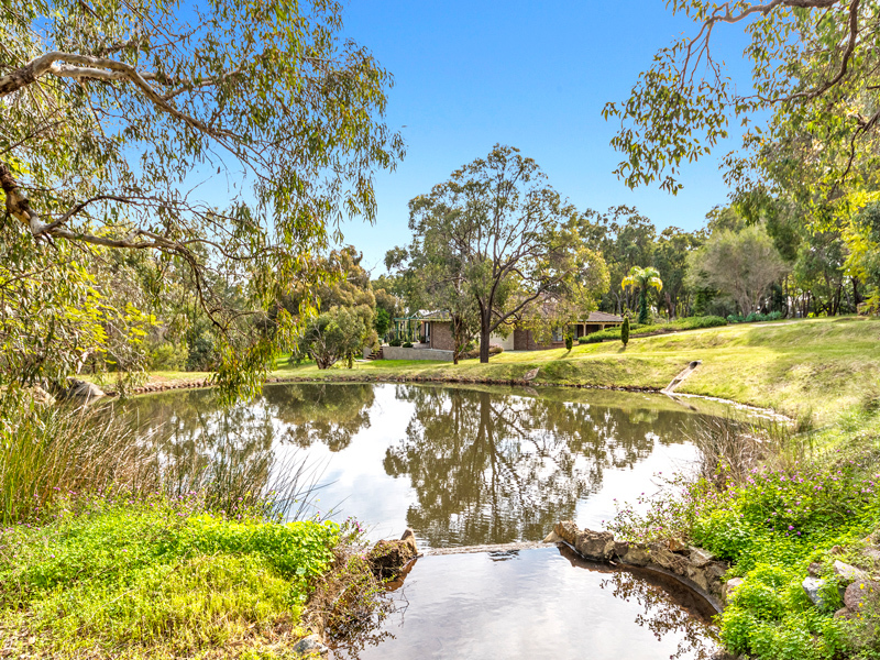 Listing image for 87 Connell Avenue, Martin  WA  6110