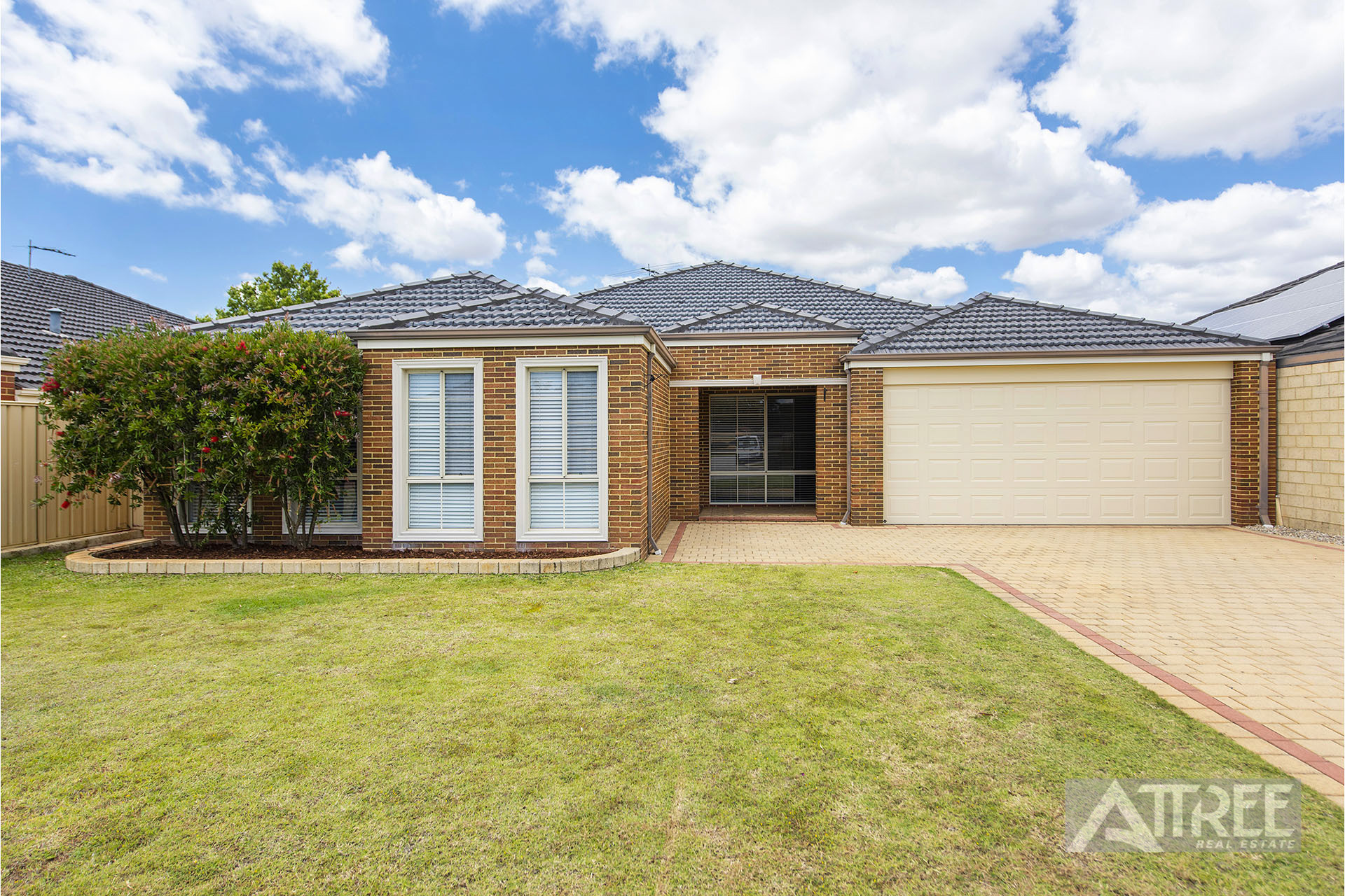 Listing image for 8 Chicladoo Close, Canning Vale  WA  6155