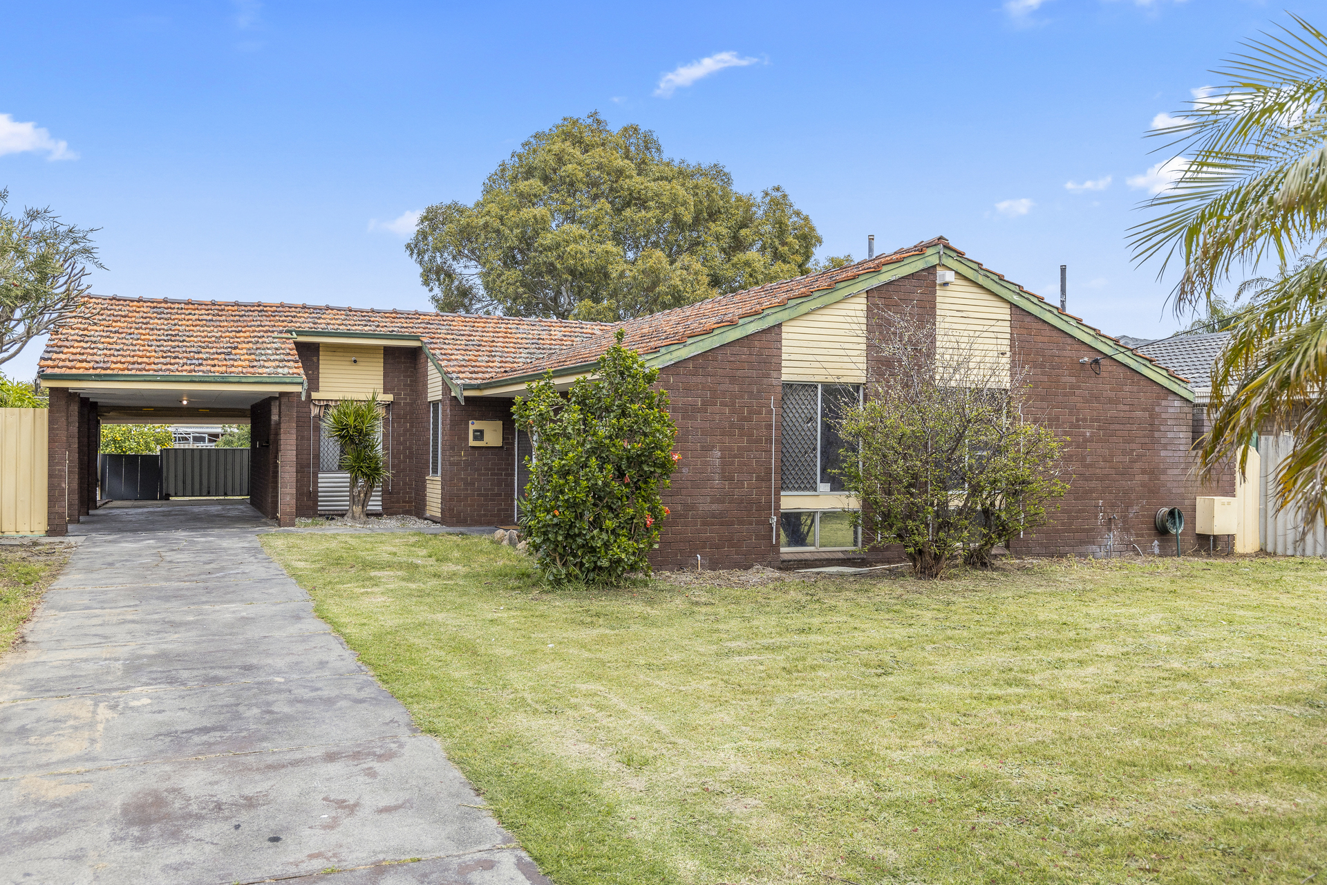 35 Hilton Crescent, Maddington WA 6109