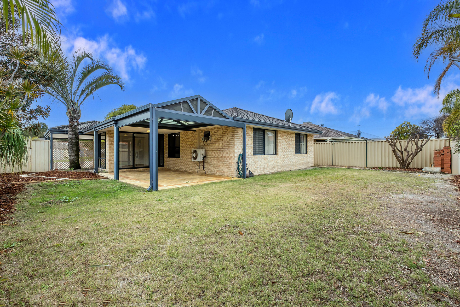 Listing image for 63 Lansdowne Entrance, Canning Vale  WA  6155
