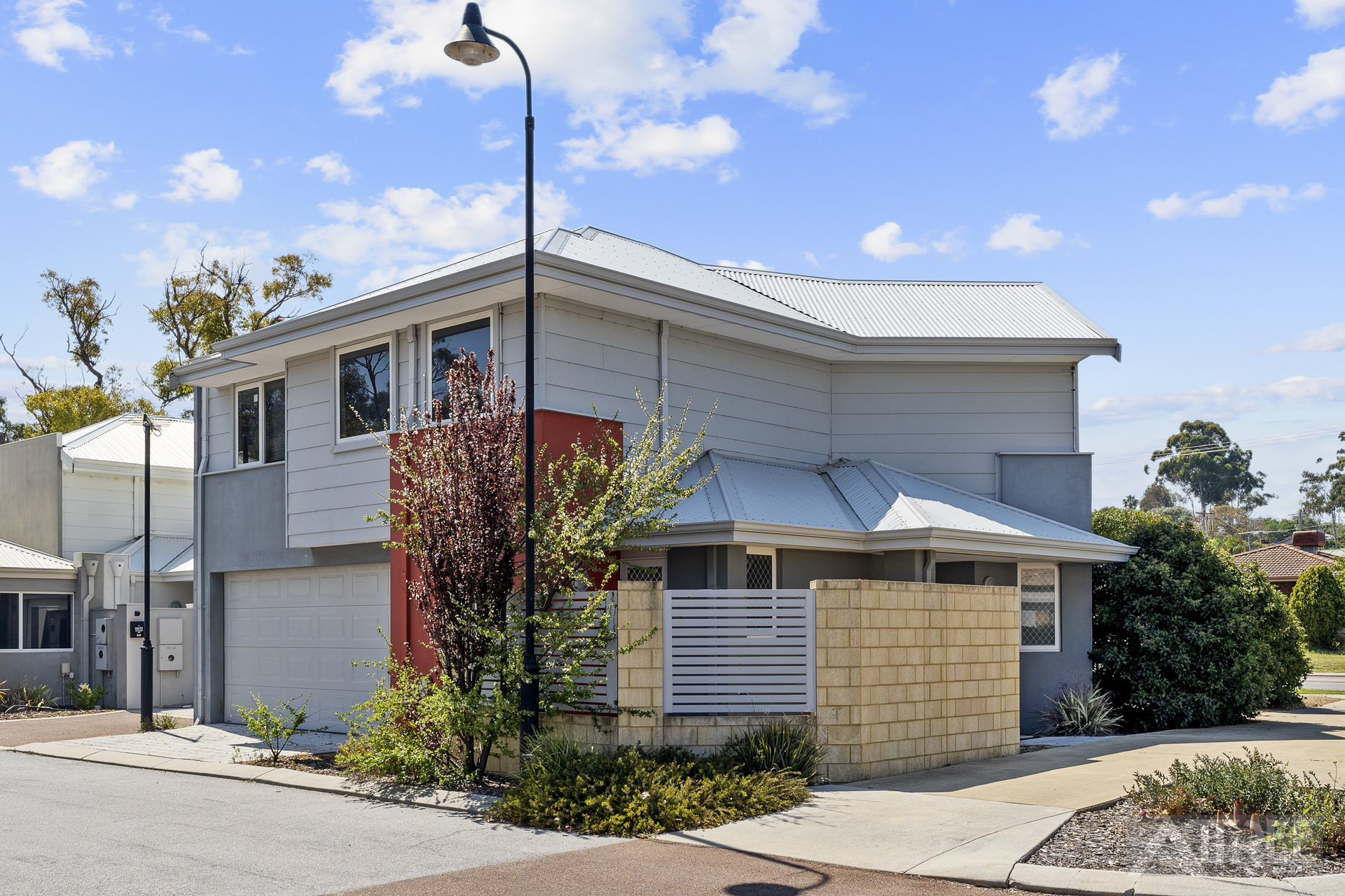 Listing image for 2 Darius Drive, Kwinana Town Centre  WA  6167