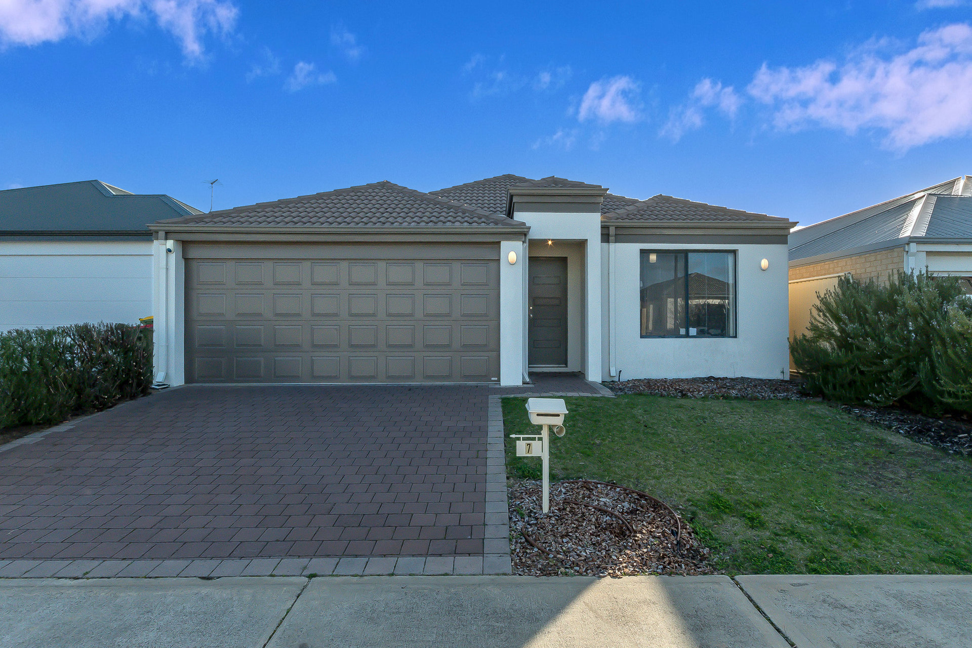 Listing image for 7 Whipbird Street, Baldivis  WA  6171