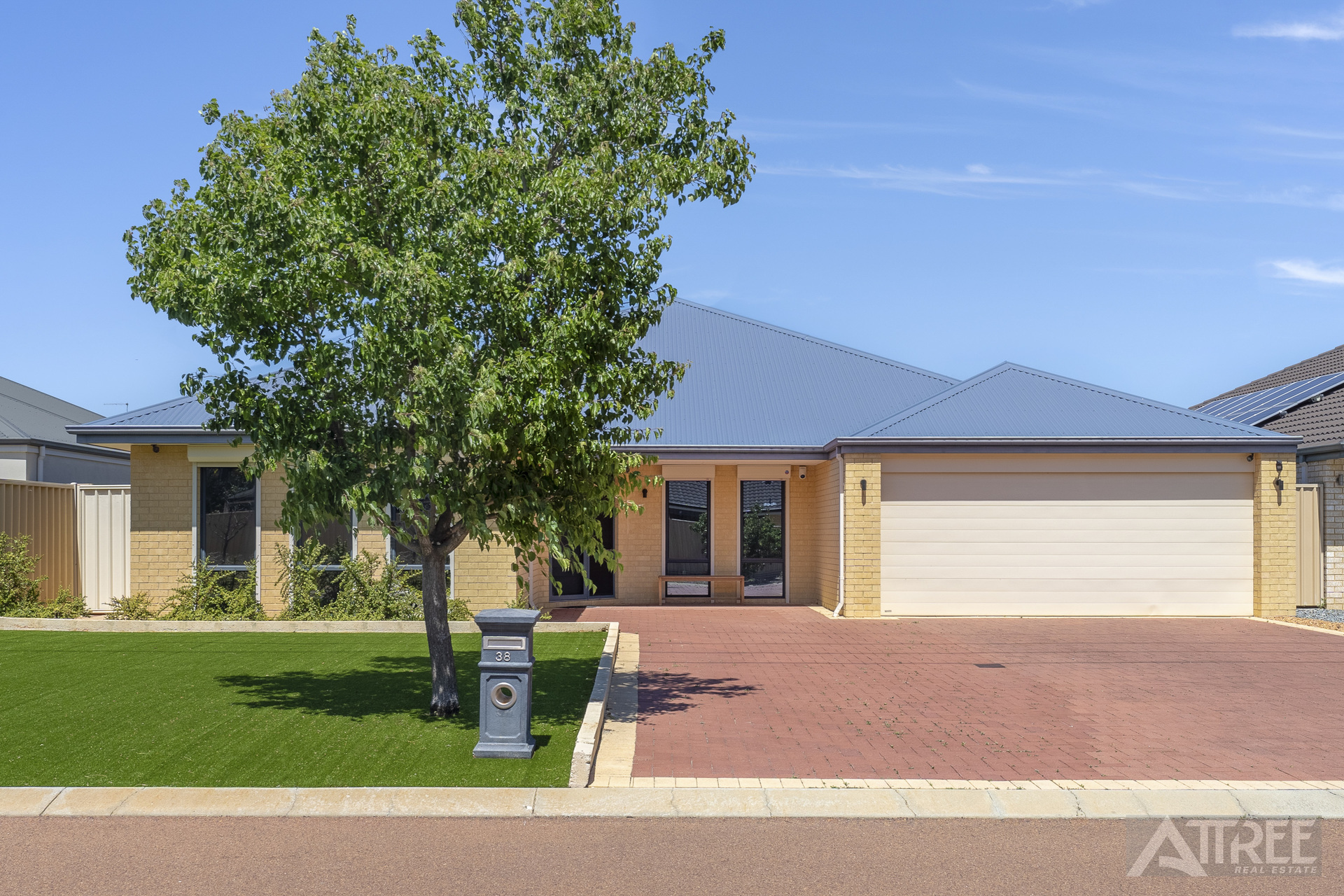 Listing image for 38 Greenshank Road, Harrisdale  WA  6112