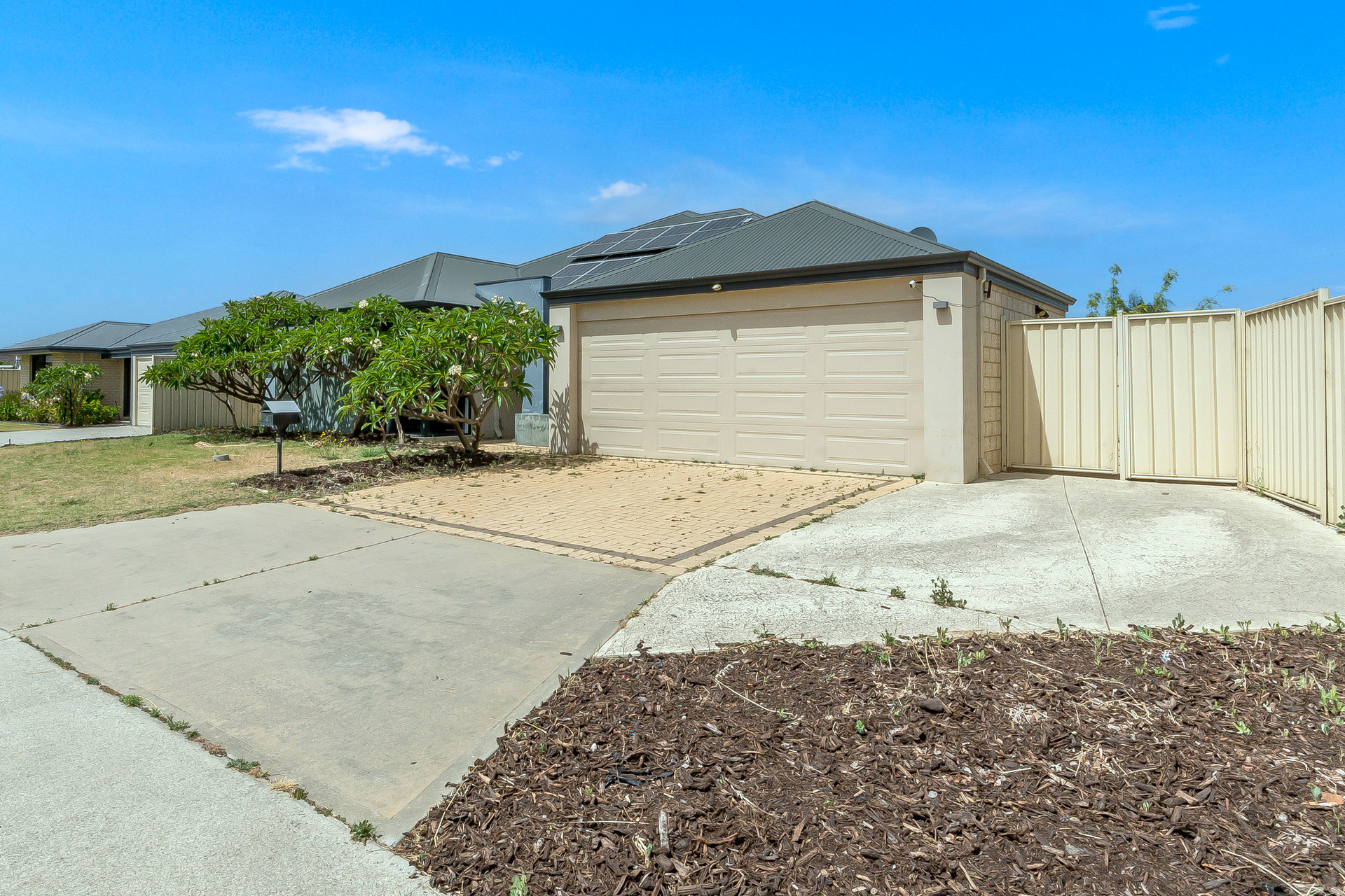 Listing image for 4 Glenfin Road, Seville Grove  WA  6112