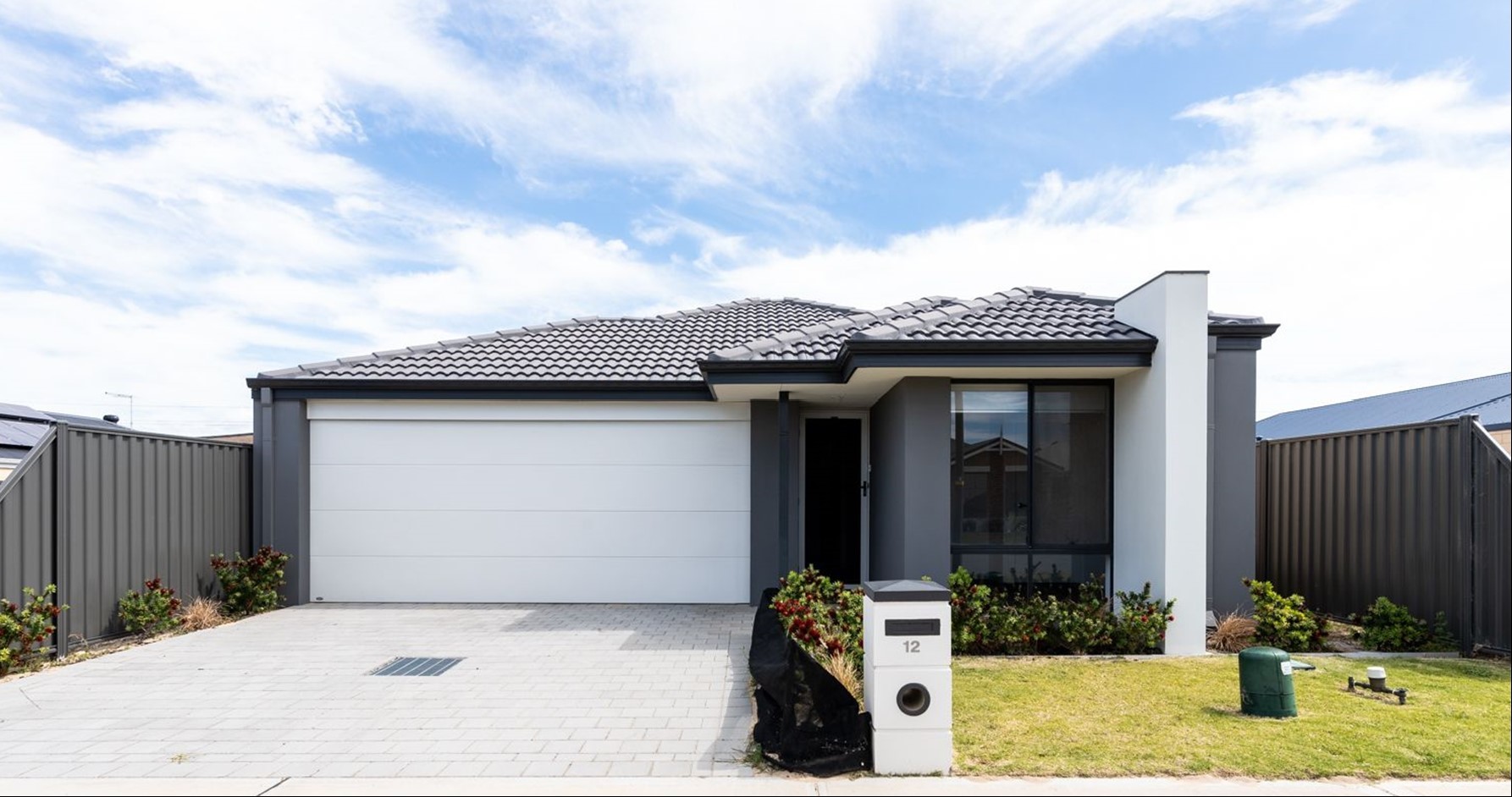 12 Mosley Street, Hilbert WA 6112