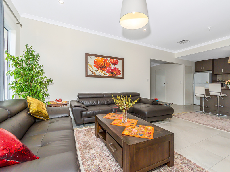 Listing image for 3/50 Middle Parkway, Canning Vale  WA  6155