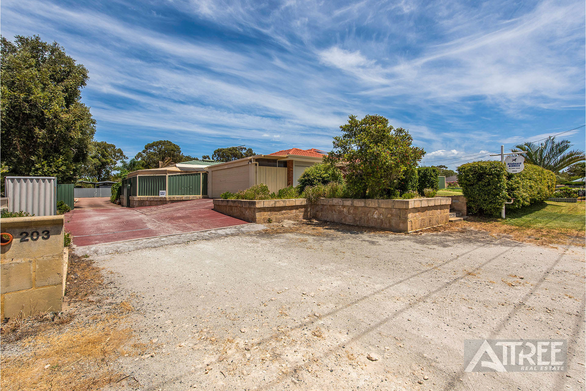 203 Cormorant Court, Southern River WA 6110