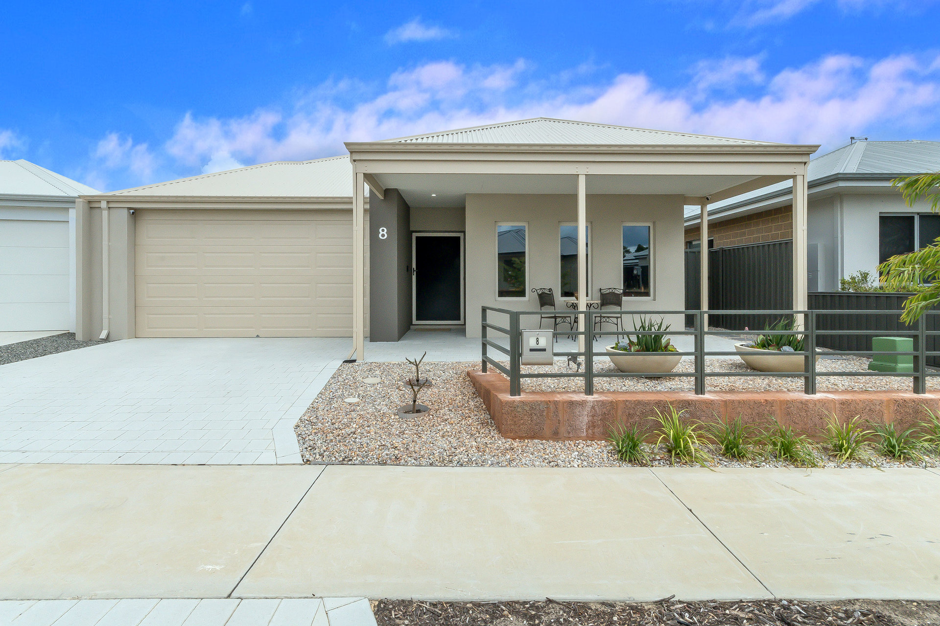 Listing image for 8 Langer Crescent, Champion Lakes  WA  6111