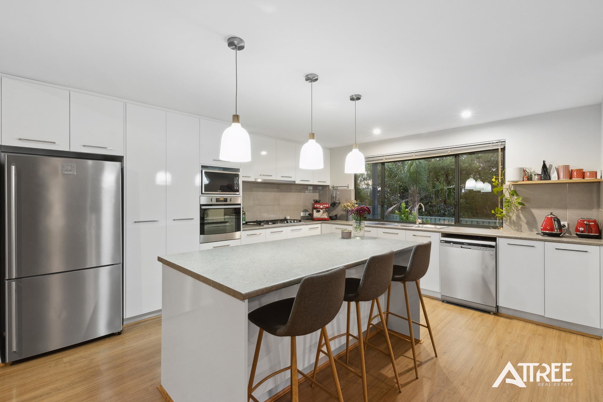 Listing image for 124 Salter Road, Mount Nasura  WA  6112