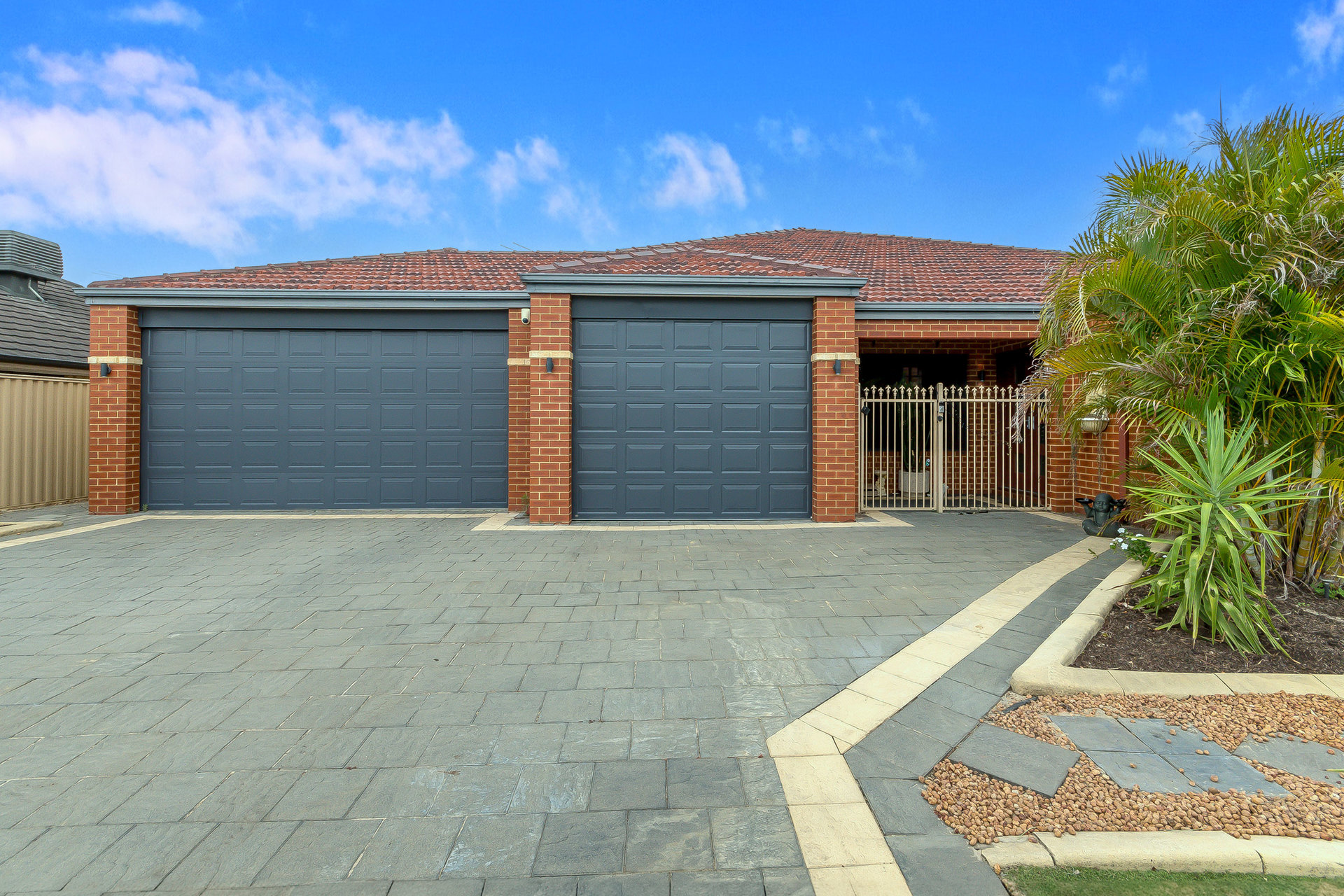 1 Jacksonia Gate, Canning Vale WA 6155