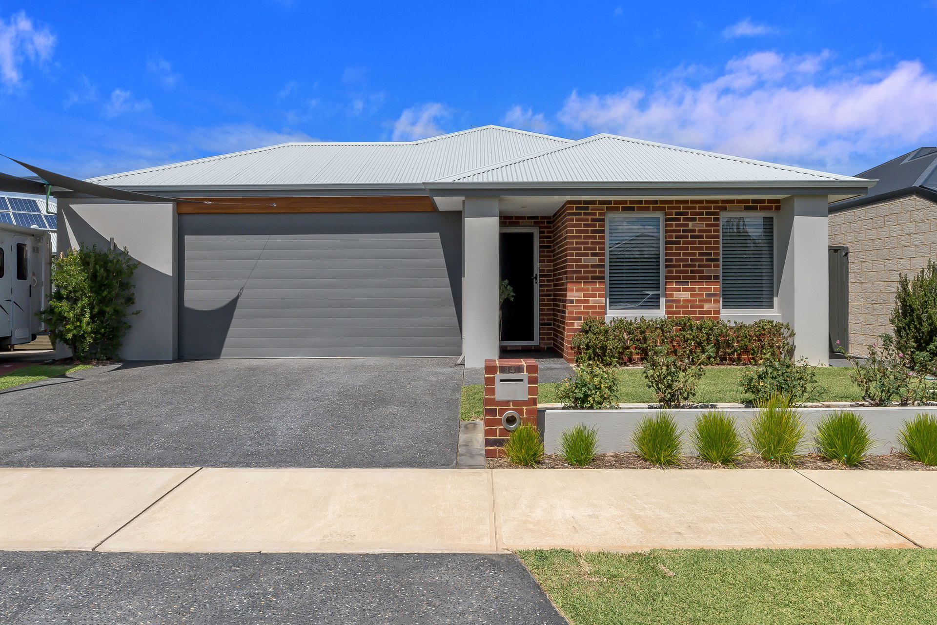 14 Ridgedale Street, Haynes WA 6112