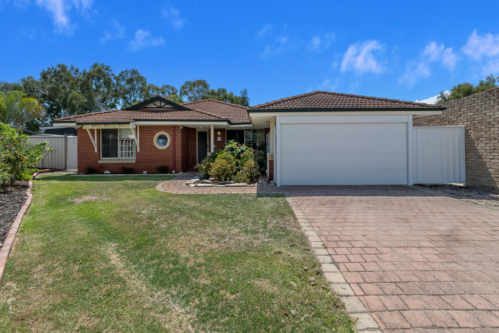 Listing image for 17 Barraberry Retreat, Canning Vale  WA  6155