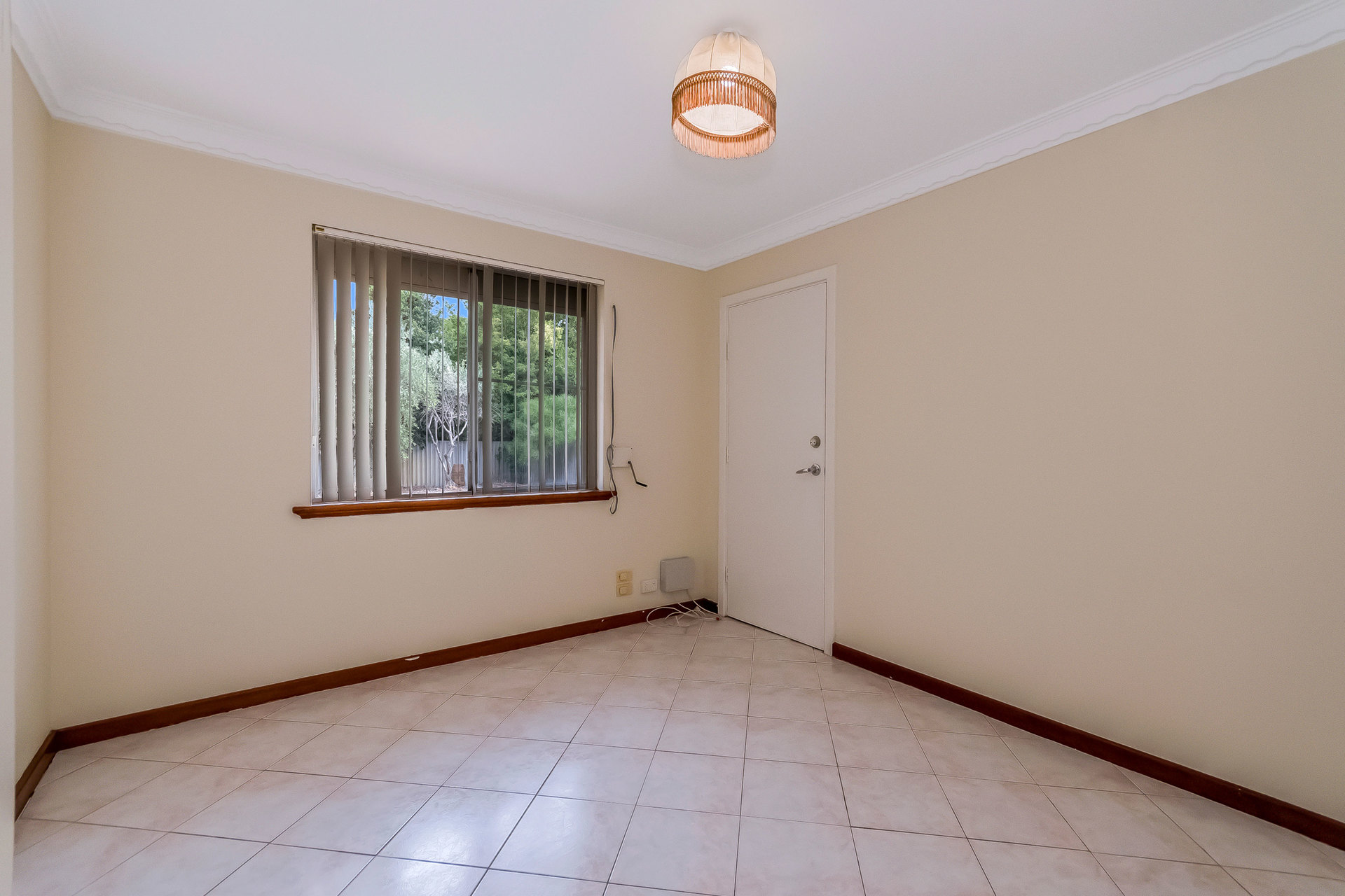 Listing image for 21 Currawong Way, Thornlie  WA  6108
