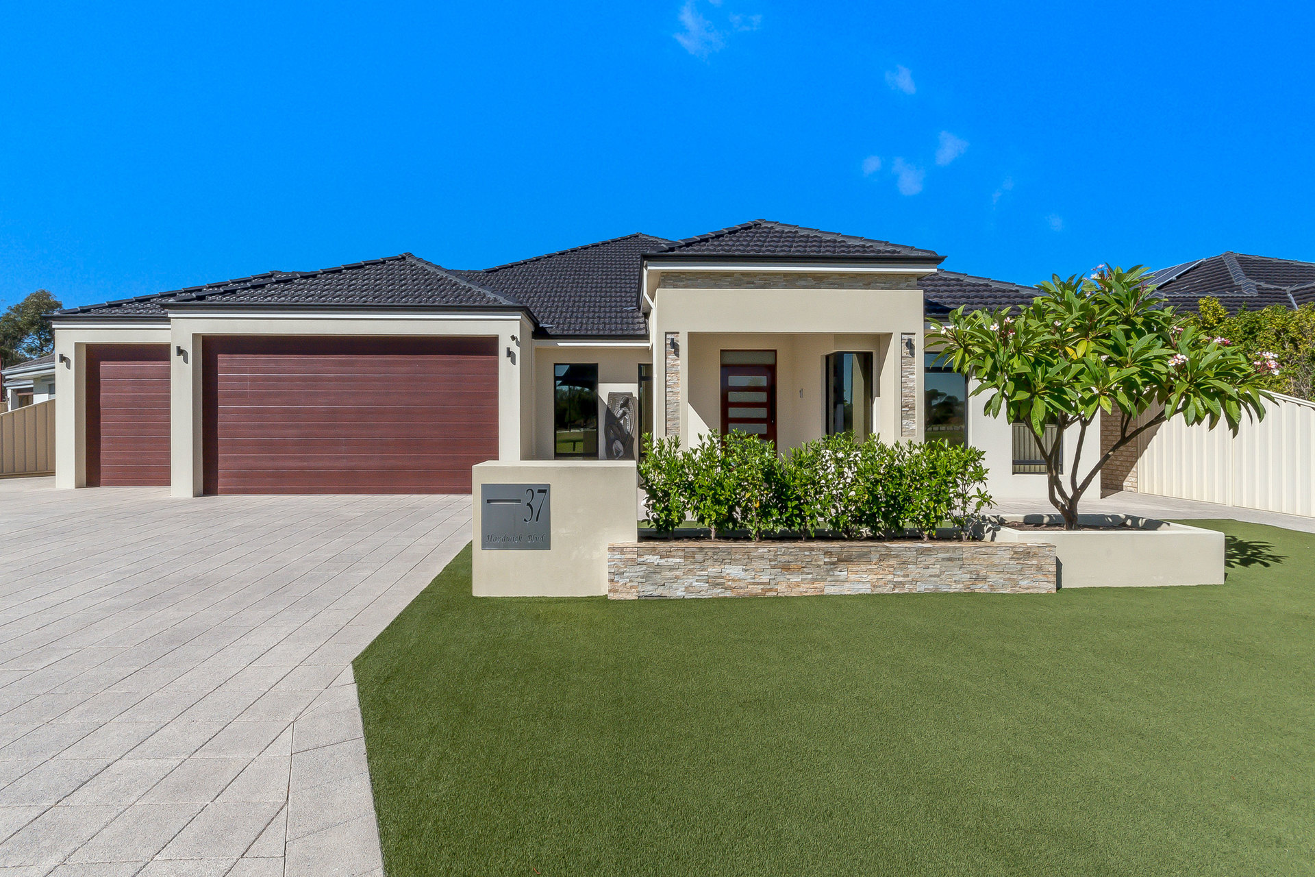 Listing image for 37 Hardwick Boulevard, Canning Vale  WA  6155