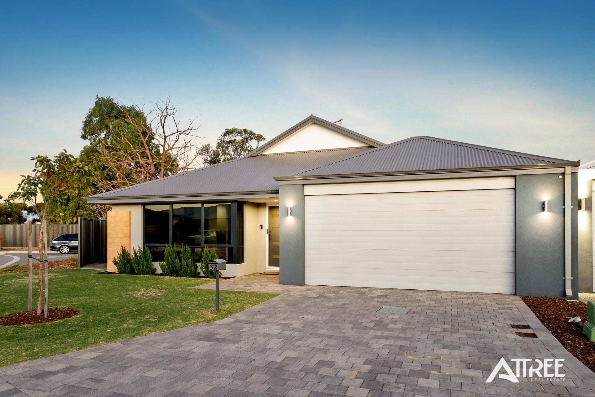 Listing image for 32 Minette Road, Piara Waters  WA  6112