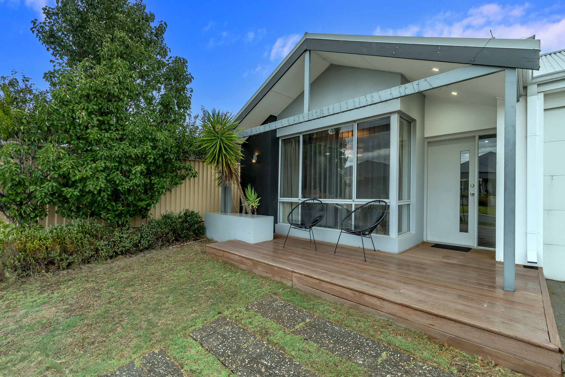 Listing image for 3 Bradstocks Grove, Southern River  WA  6110