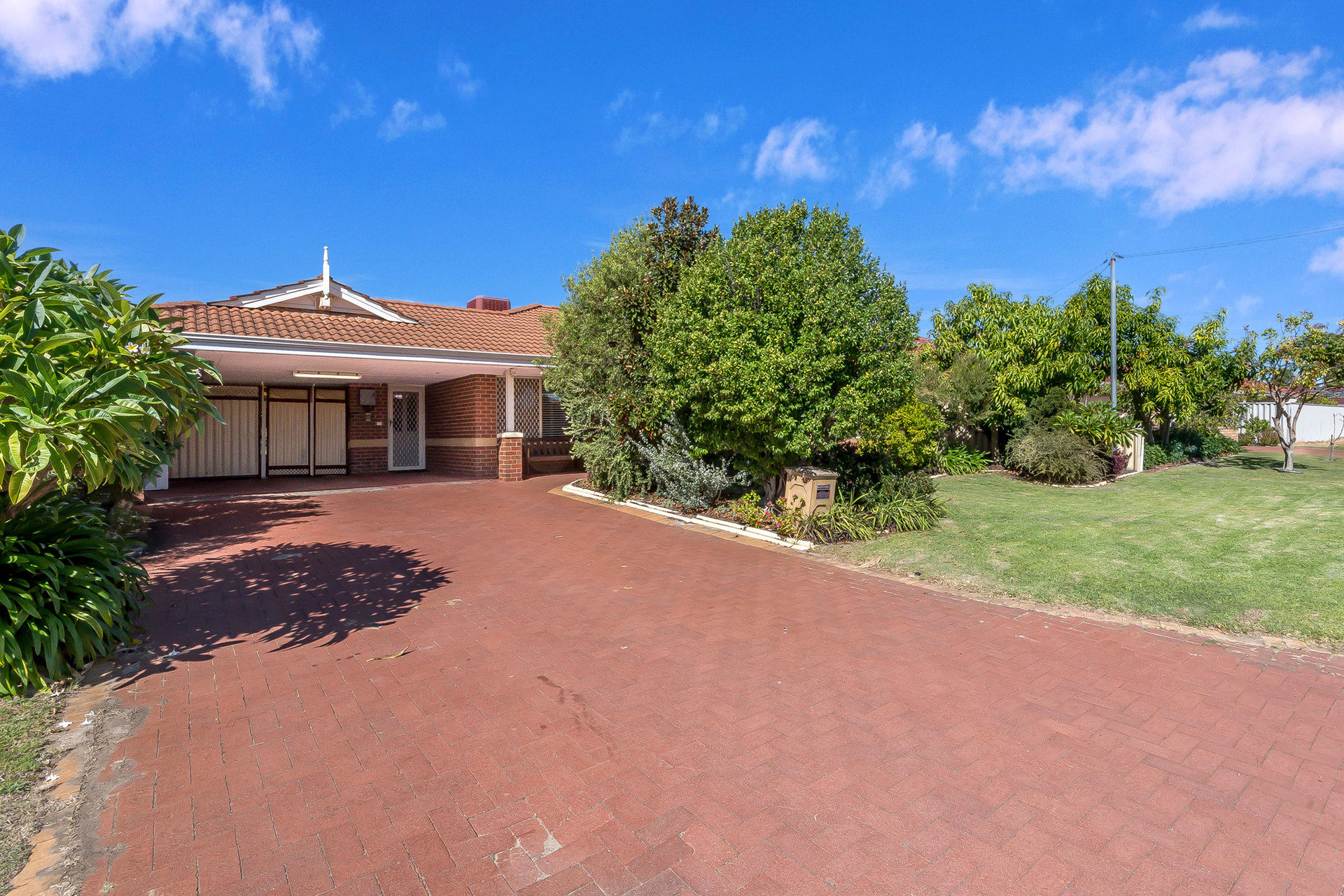 Listing image for 42 Kielman Road, Willetton  WA  6155