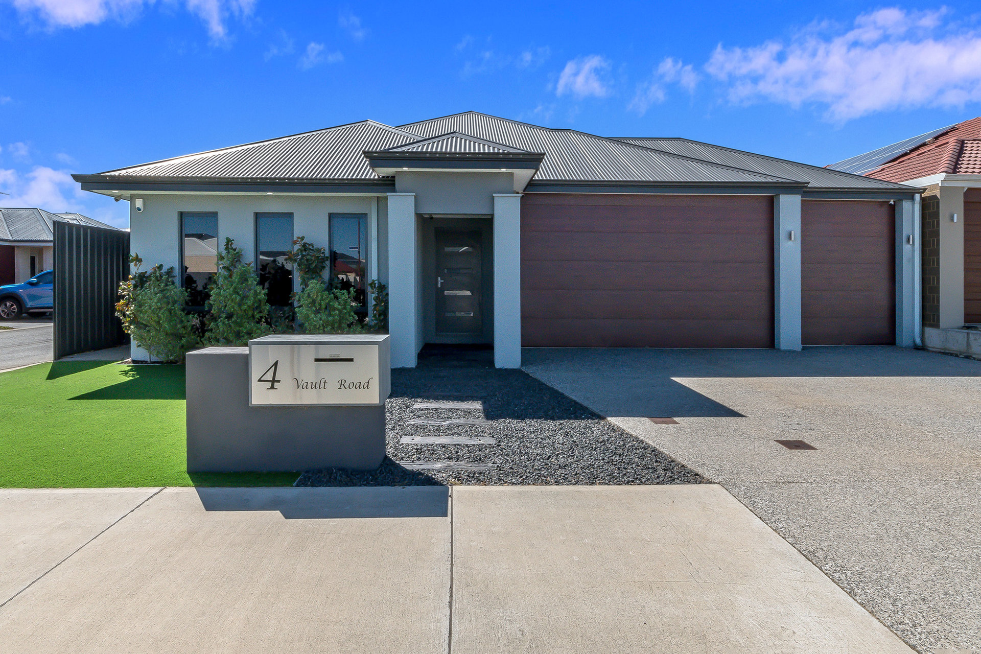 4 Vault Road, Southern River WA 6110