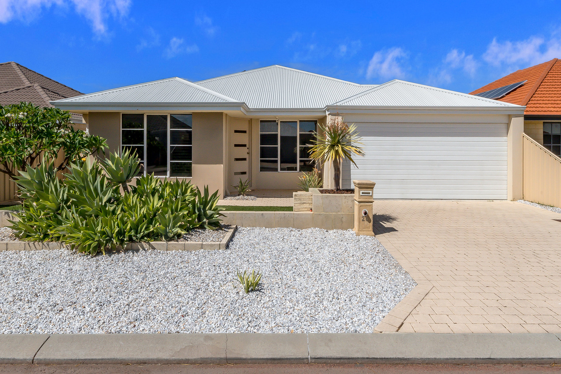 Listing image for 20 Amalfi Way, Canning Vale  WA  6155