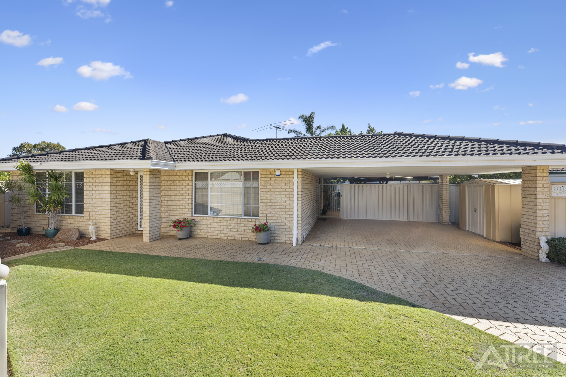 Listing image for 21 Carlhausen Close, Atwell  WA  6164