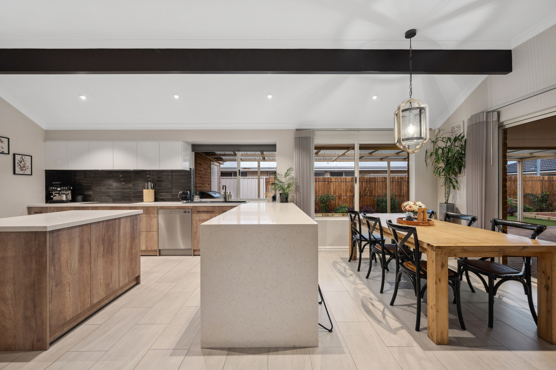 32 Kingsland Loop, Canning Vale WA 6155