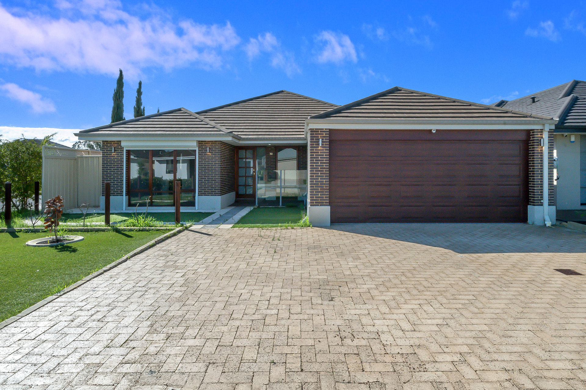 10 Balyat Way, Wattle Grove WA 6107