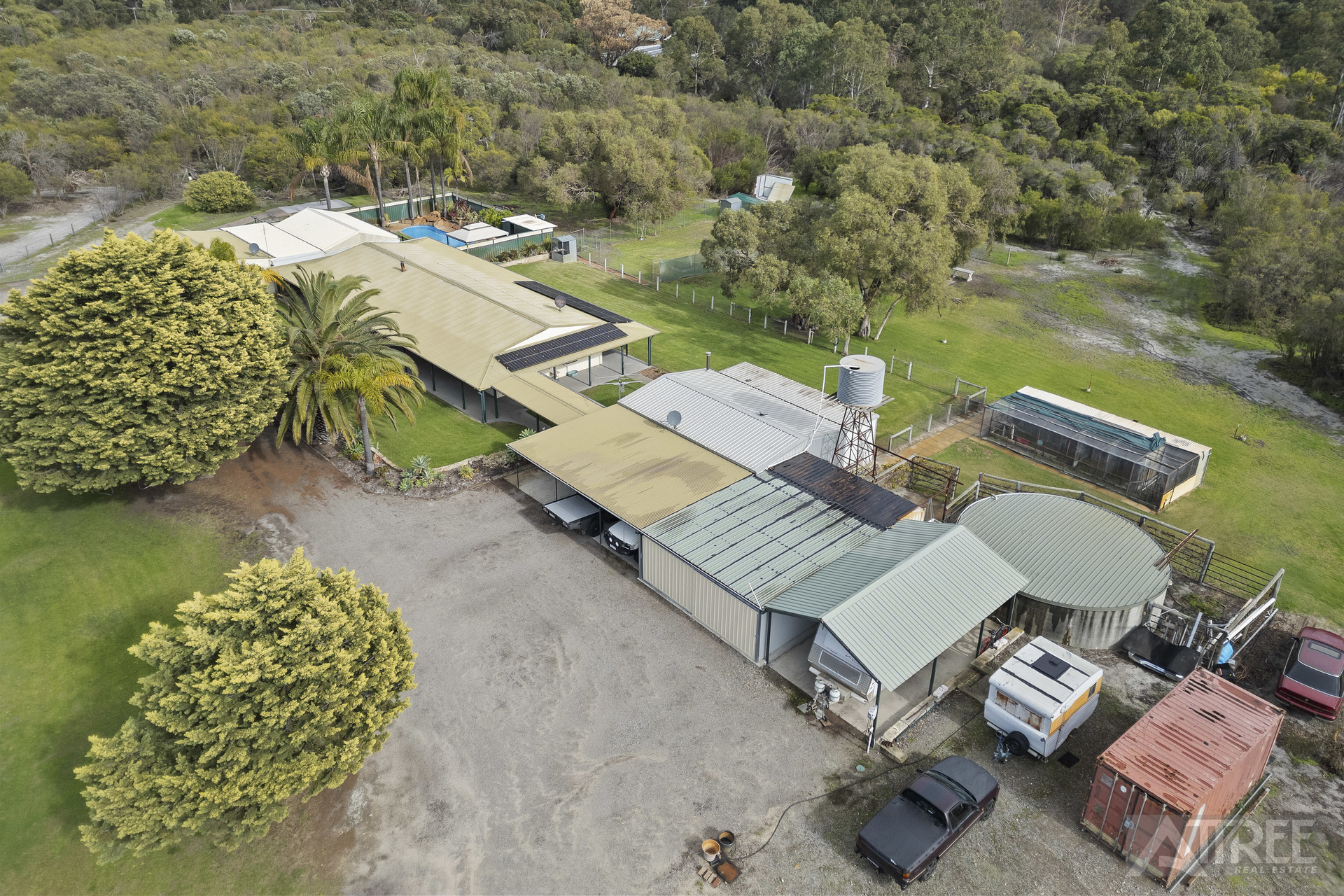 Listing image for 40 Springfields Close, Banjup  WA  6164