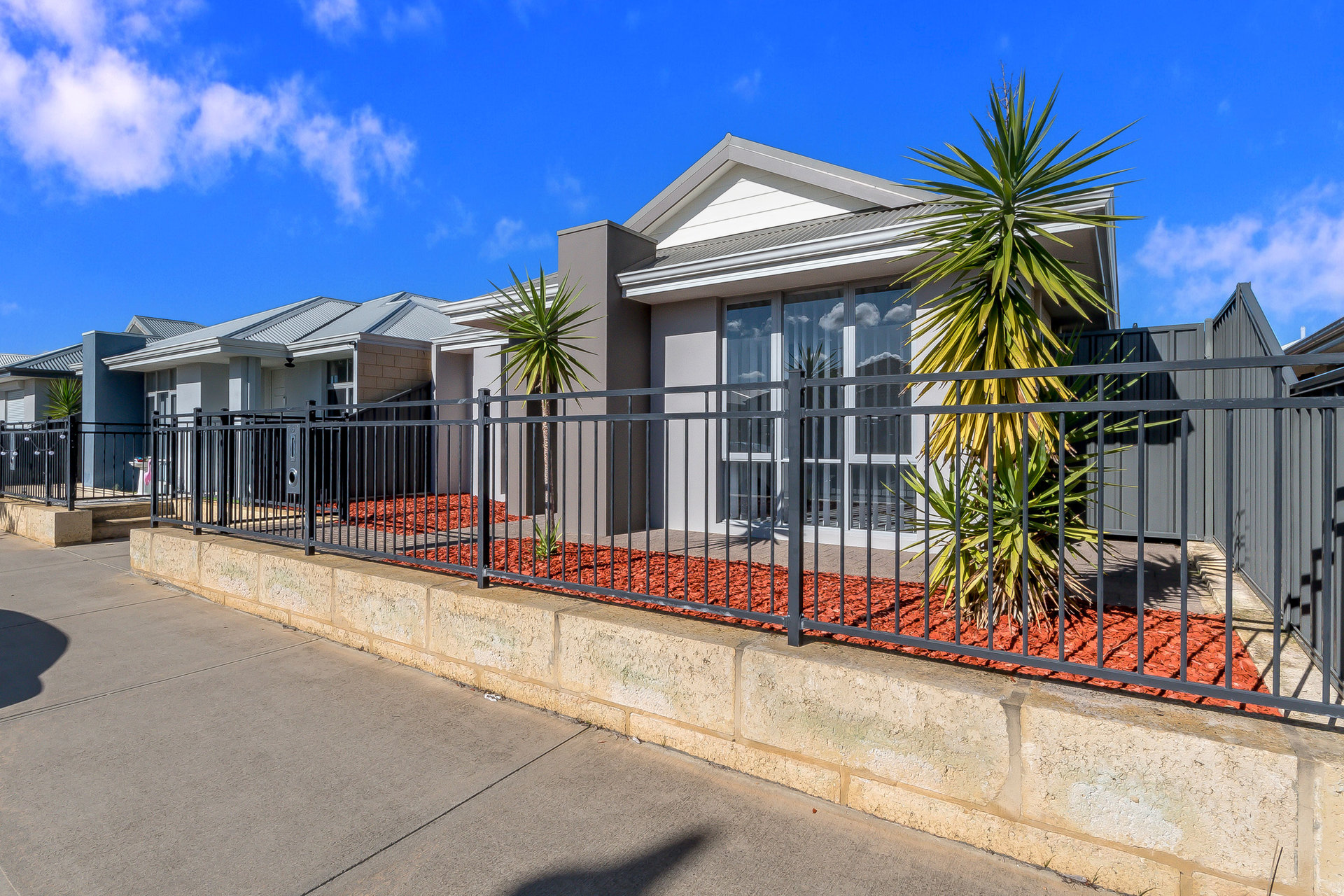 6 Desiree Street, Hammond Park WA 6164