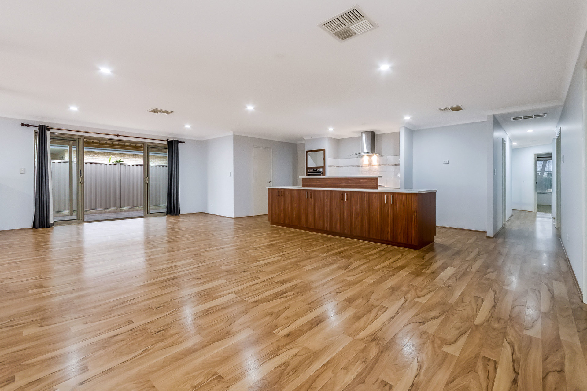 16 Kersley Loop, Harrisdale WA 6112