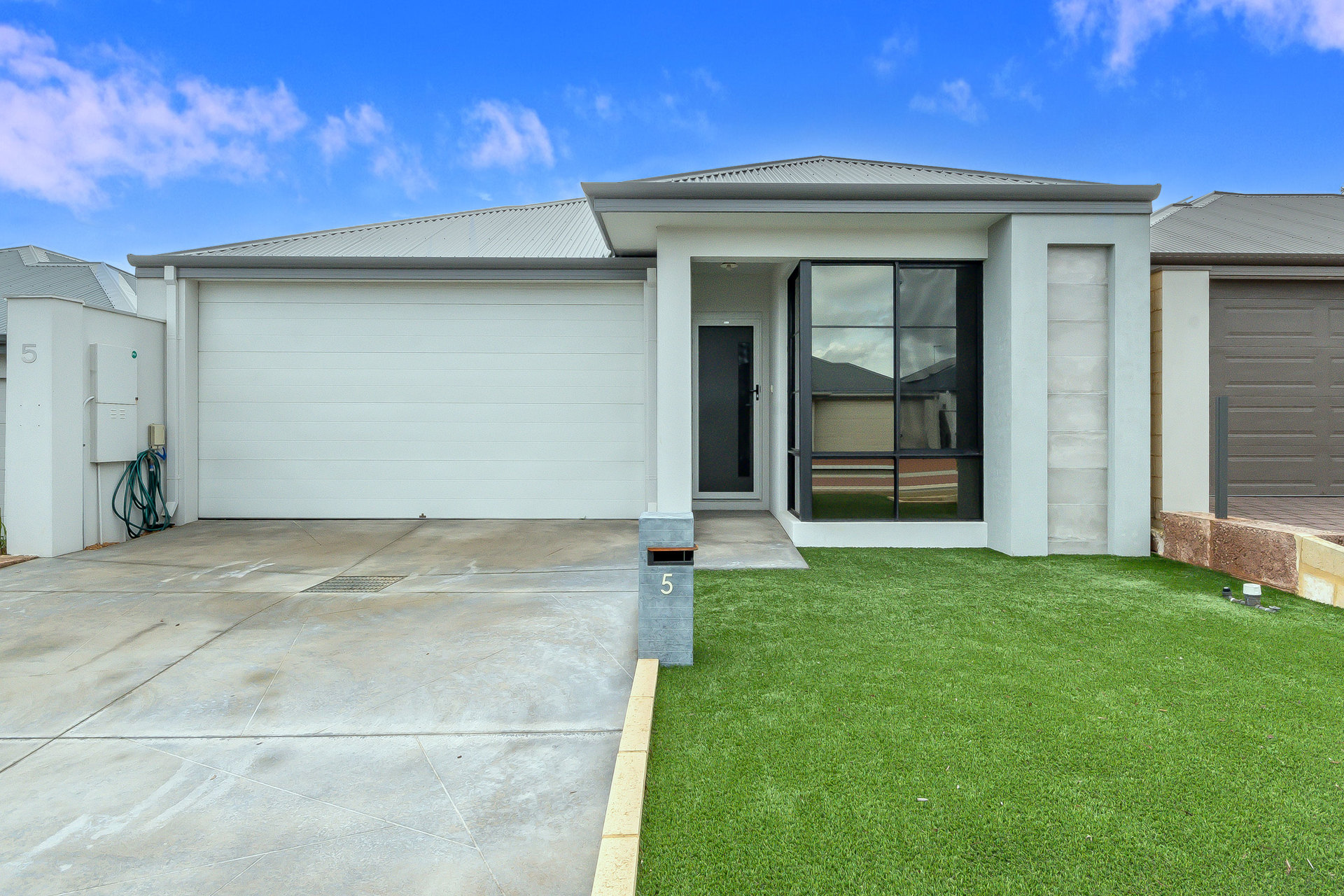 Listing image for 5 Lucknow Street, Piara Waters  WA  6112