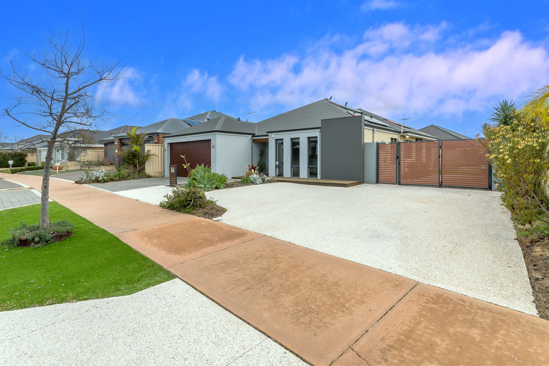 Listing image for 185 Castlewood Parkway, Southern River  WA  6110
