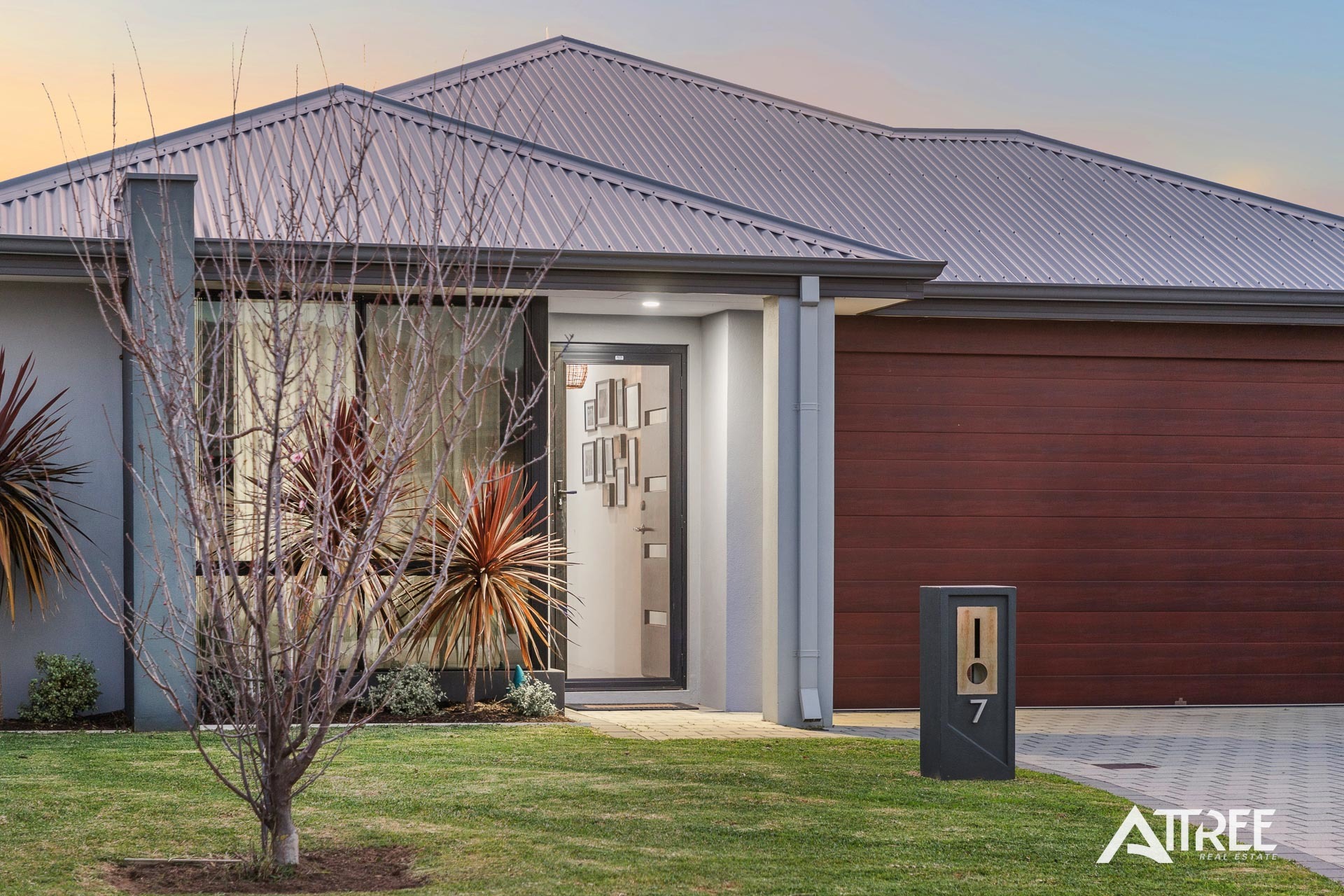 Listing image for 7 Westland Way, Hilbert  WA  6112