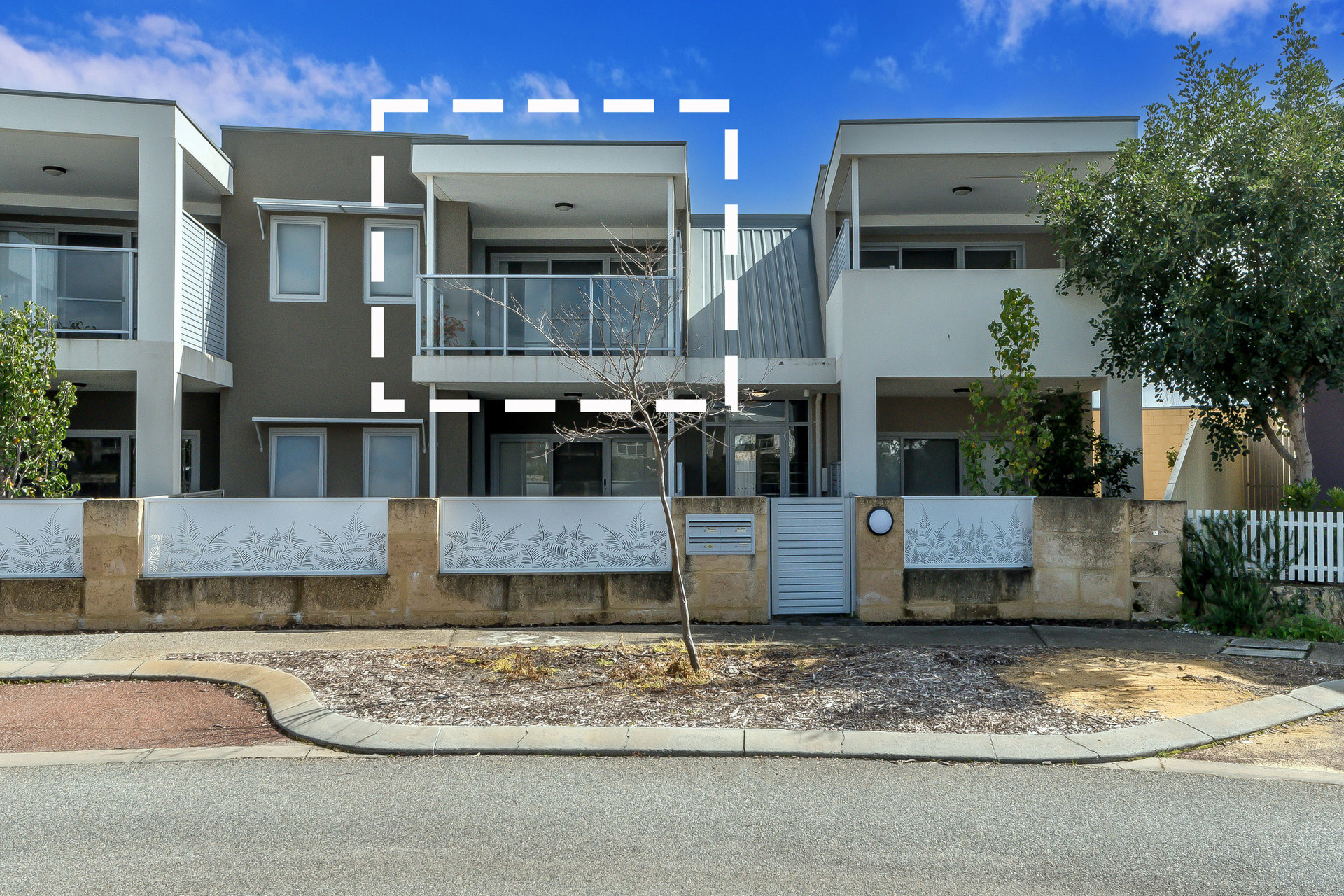 33/32 Congenial Loop, Atwell WA 6164