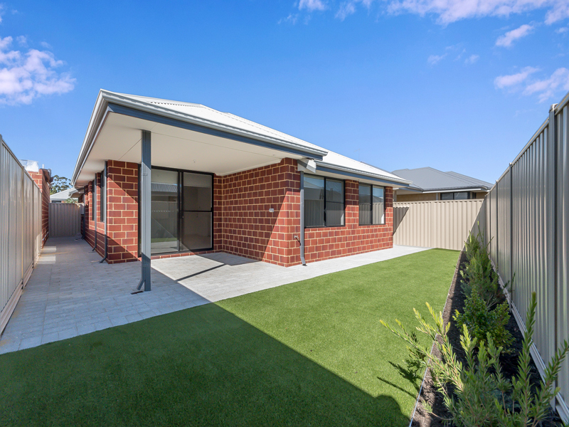 25 Amanita Avenue, Harrisdale WA 6112