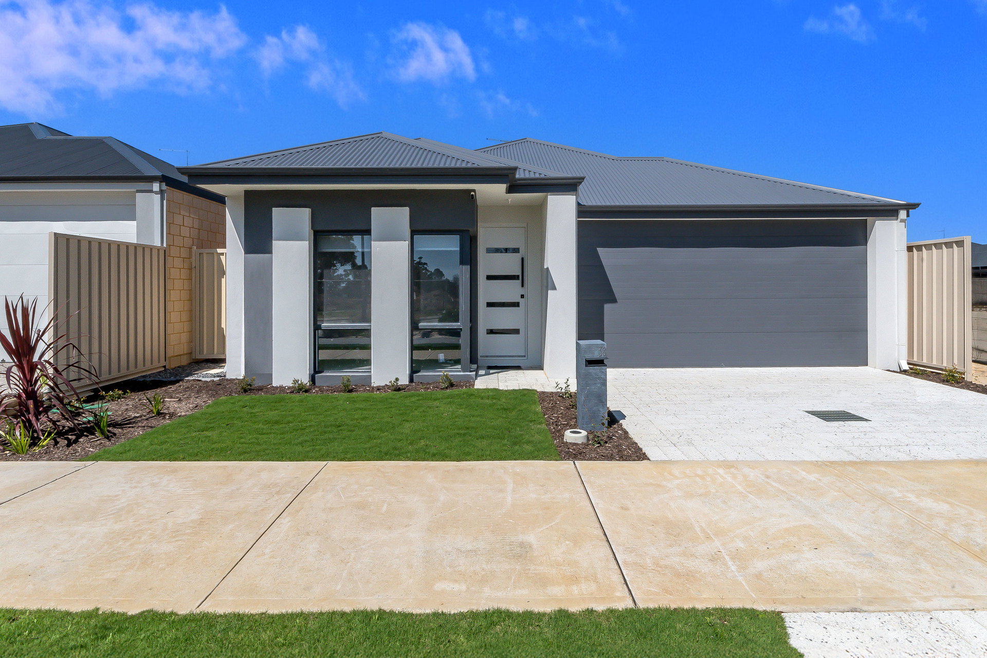 Listing image for 38 Alverston Boulevard, Haynes  WA  6112