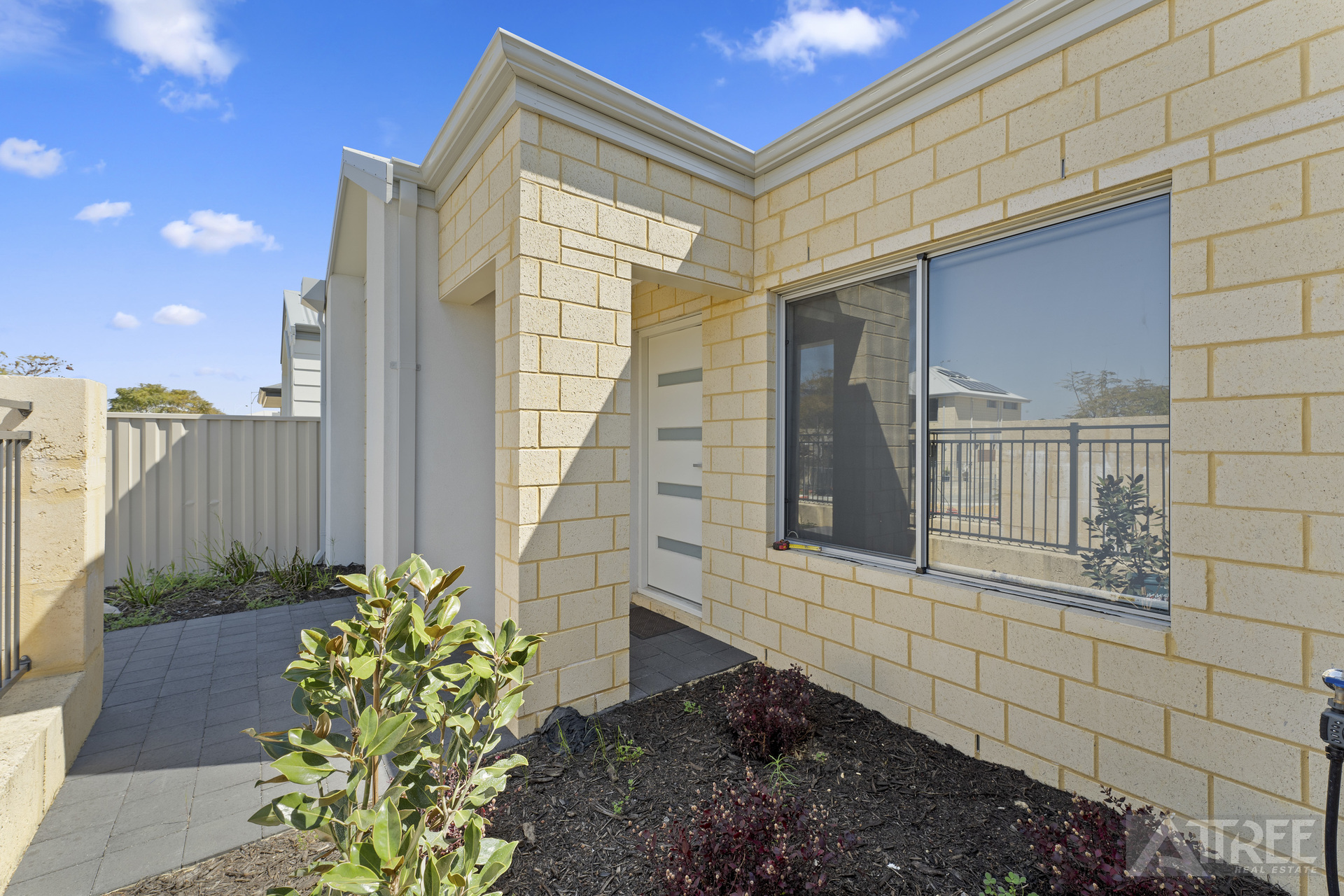 Listing image for 4B Greenlink Boulevard, Harrisdale  WA  6112