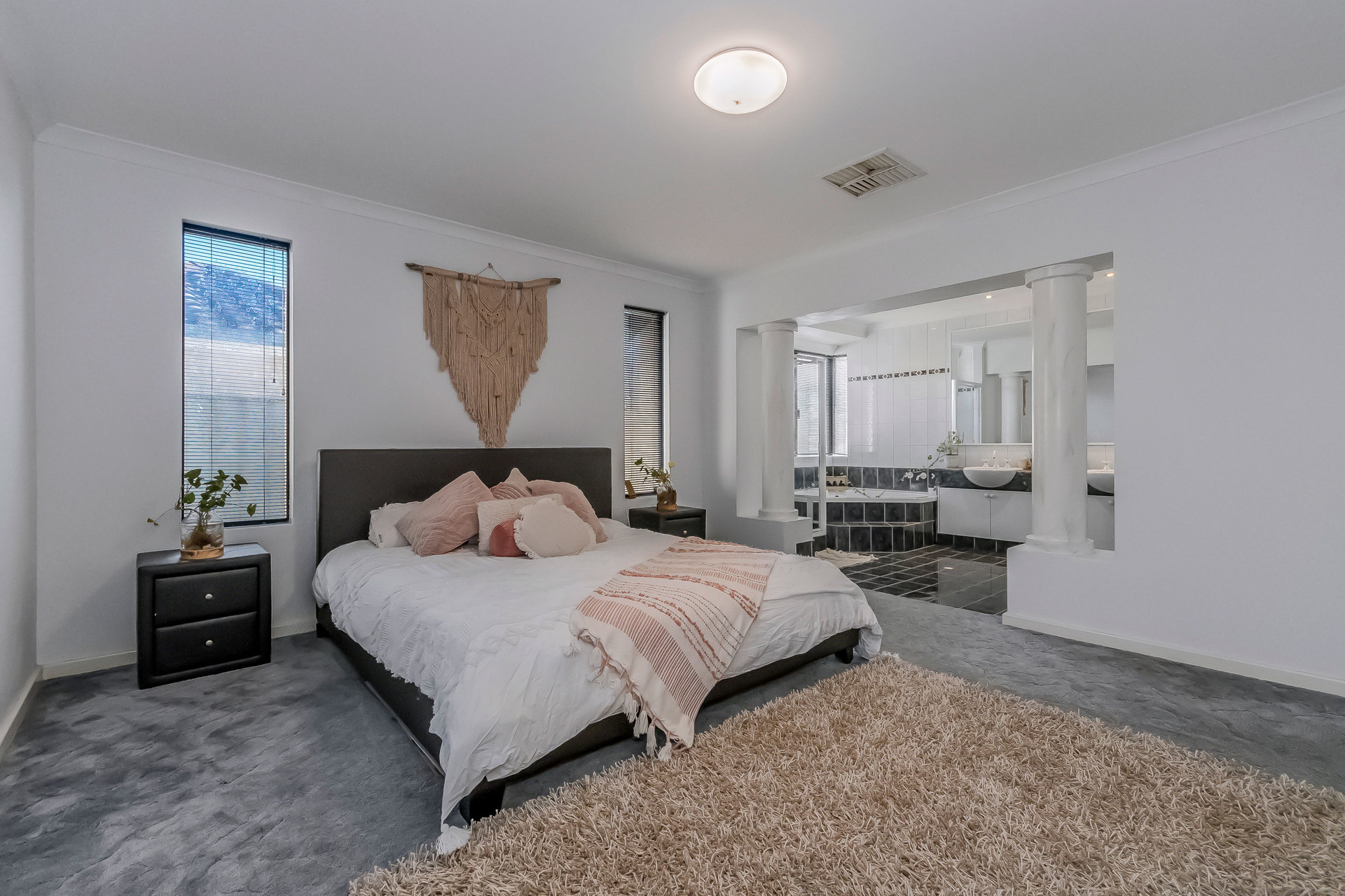 Listing image for 19 Jilakin Loop, Canning Vale  WA  6155