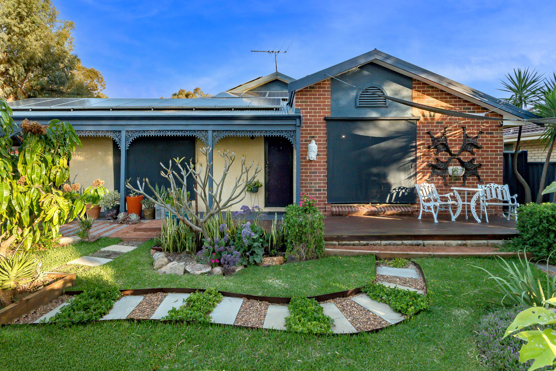 Listing image for 28 Honeyeater Retreat, Brookdale  WA  6112