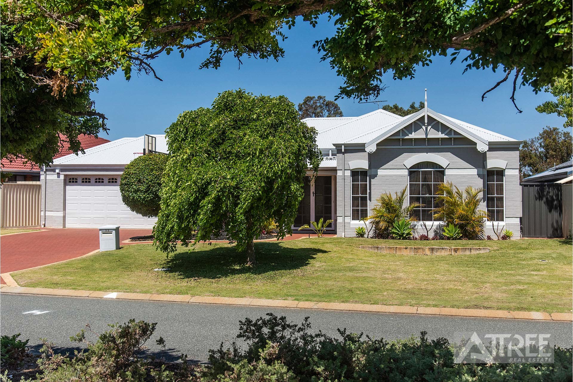 Listing image for 32 Peverett Loop, Baldivis  WA  6171