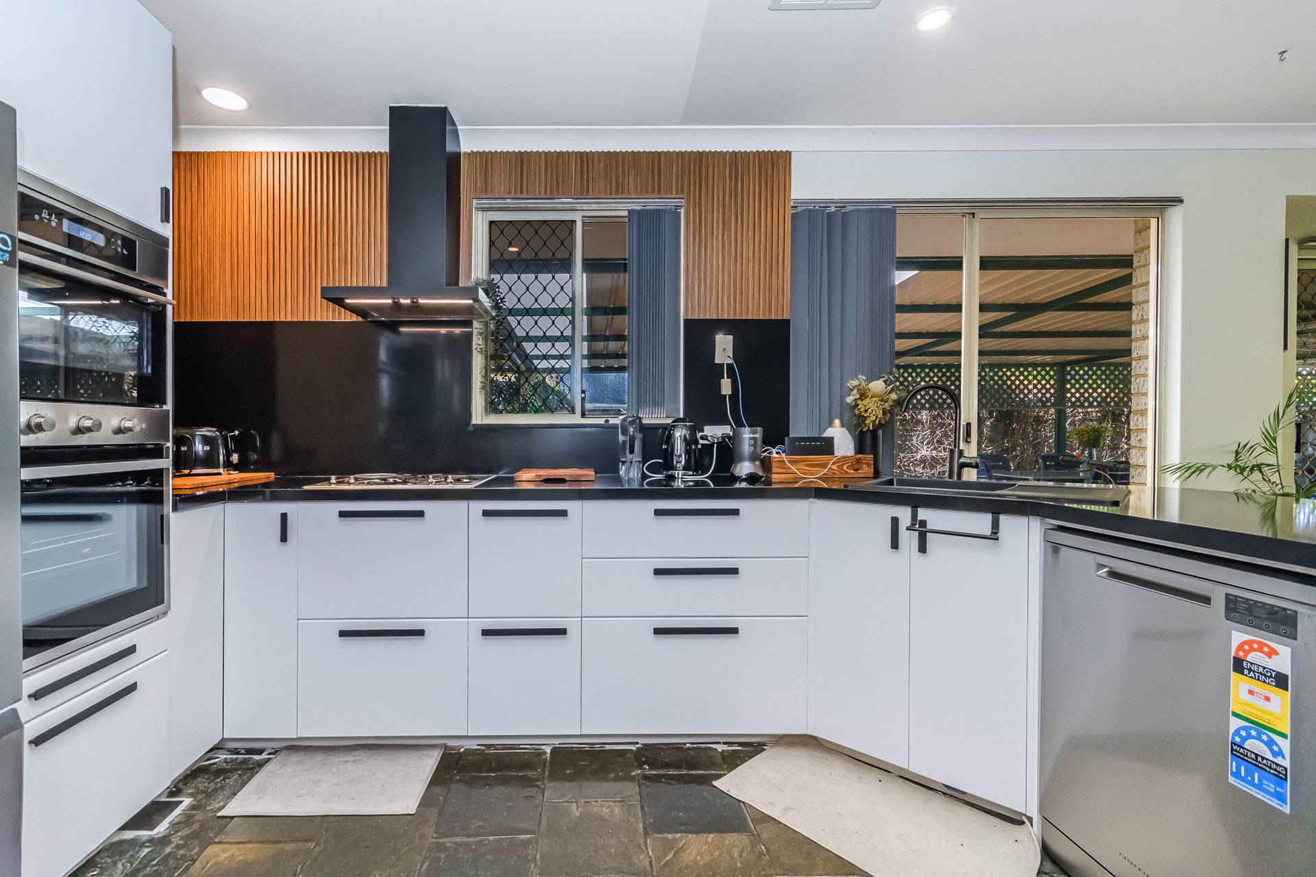 397 Westfield Road, Seville Grove WA 6112