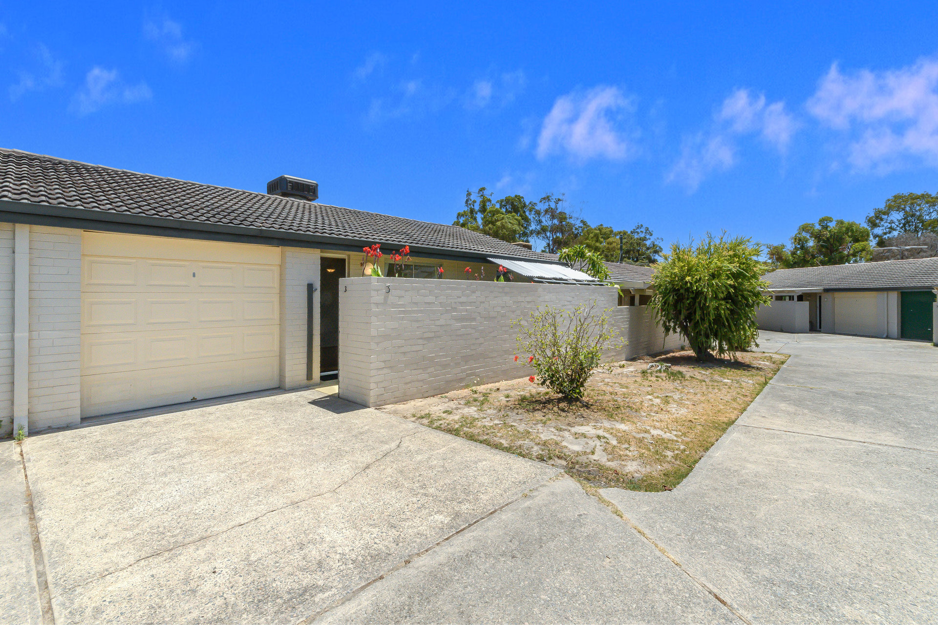 3/5 Colby Way, Thornlie WA 6108